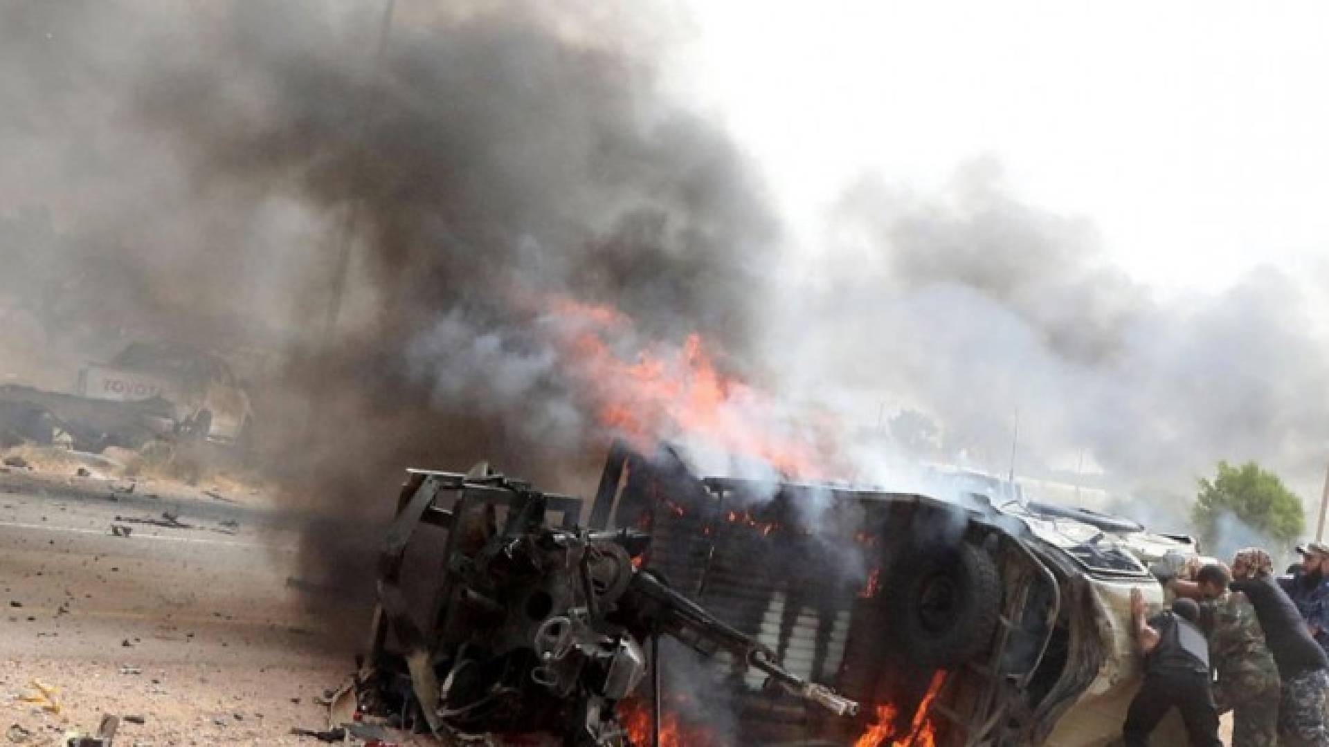 ليبيا: داعش يستهدف بـ3 مفخخات القوات الموالية لحكومة الوفاق