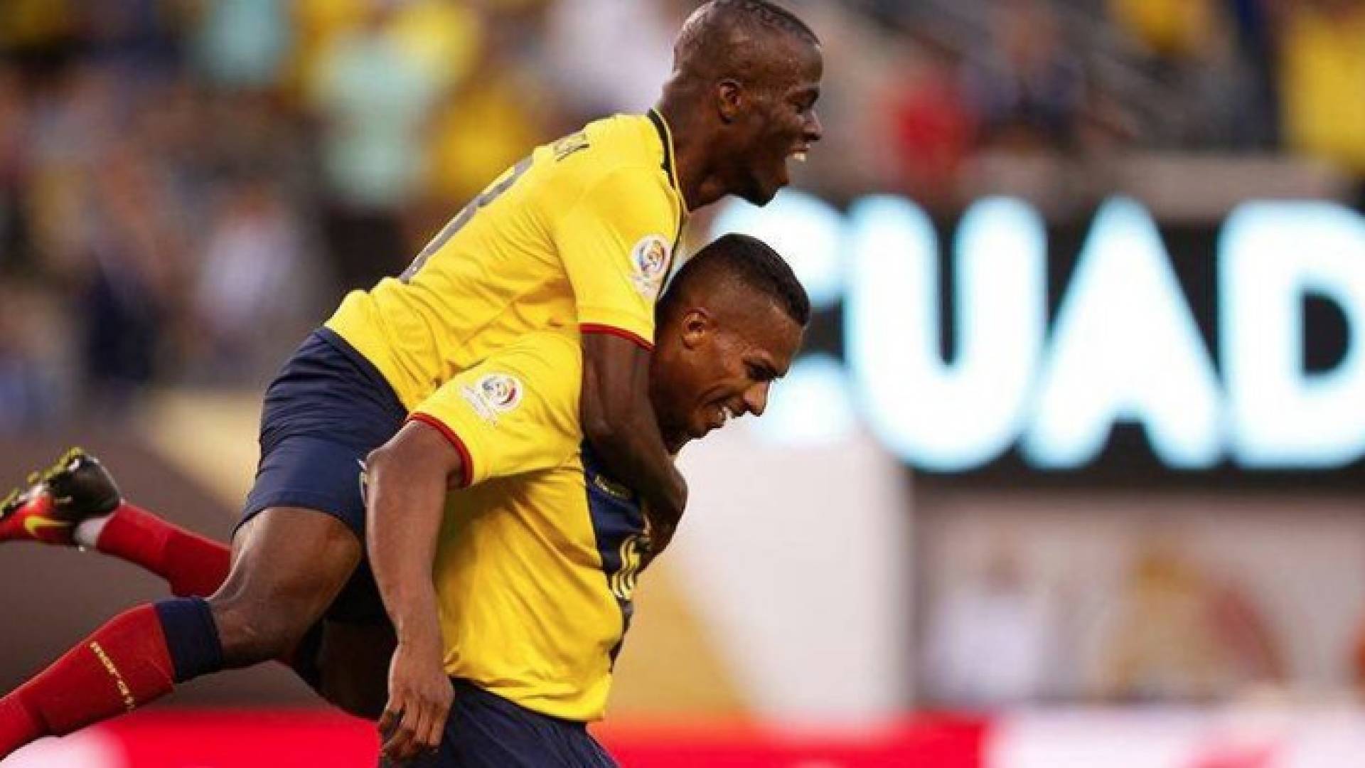 فوز هام يضع الاكوادور في ربع النهائي