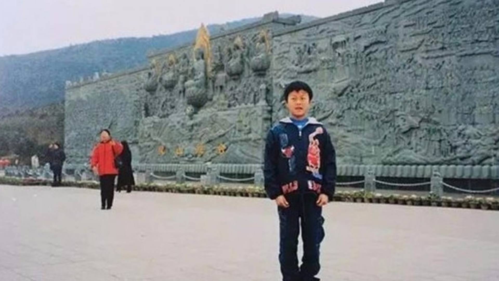 فتش في صورك القديمة.. ربما تجد حماتك!