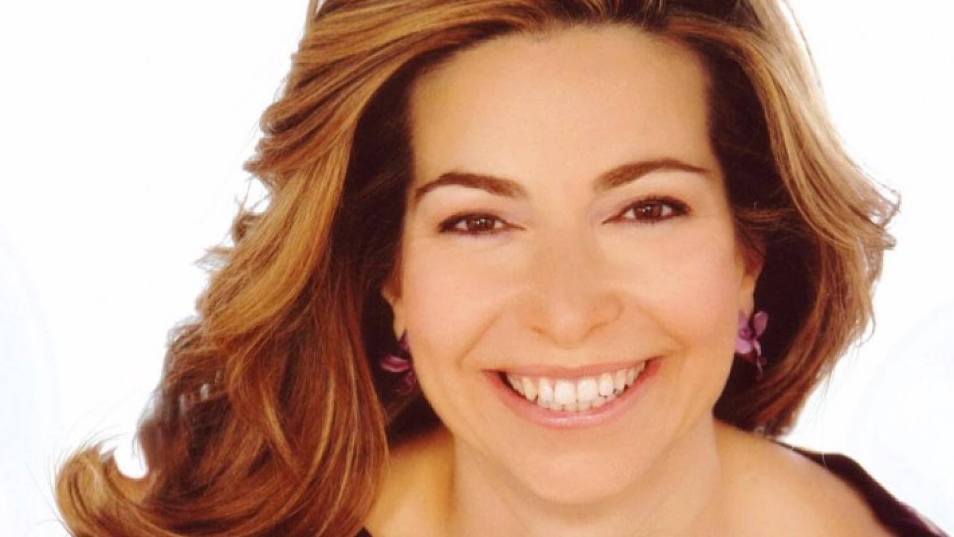 الأميرة دينا مرعد