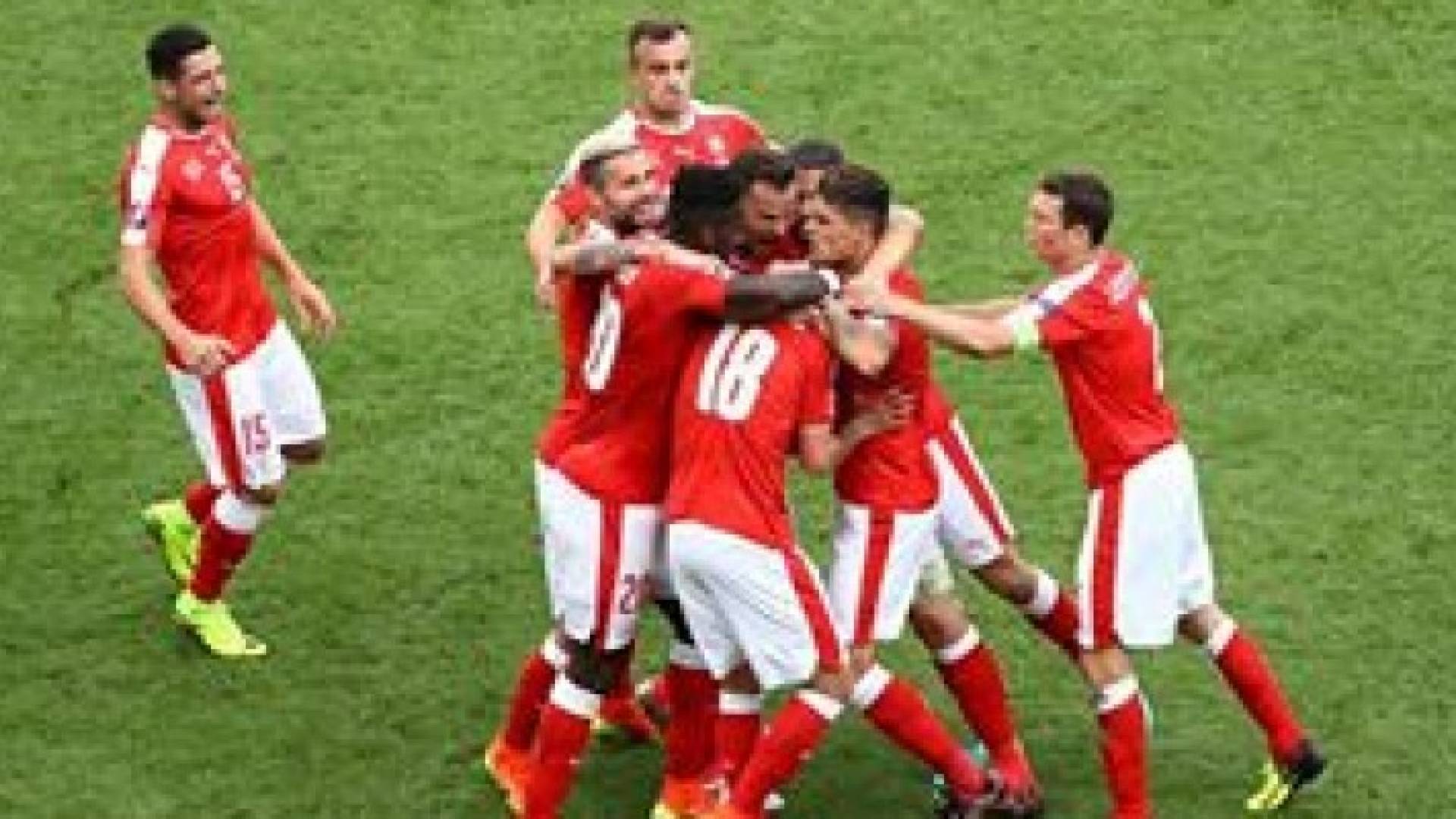 التعادل يحسم لقاء رومانيا وسويسرا