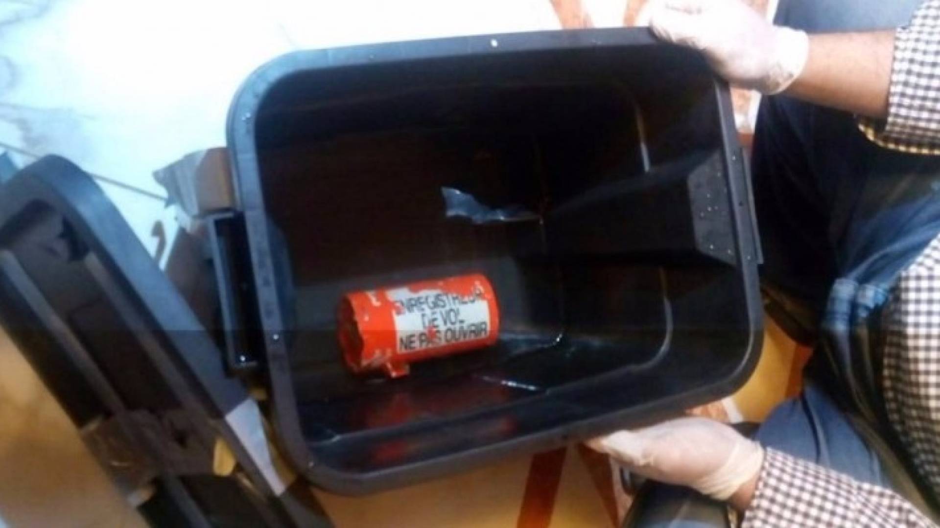 أحد مسجلي البيانات في الطائرة المصرية