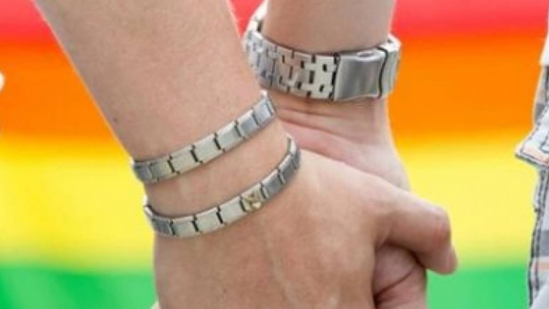 اختراق حسابات لـ"داعش" انتقاما للمثليين