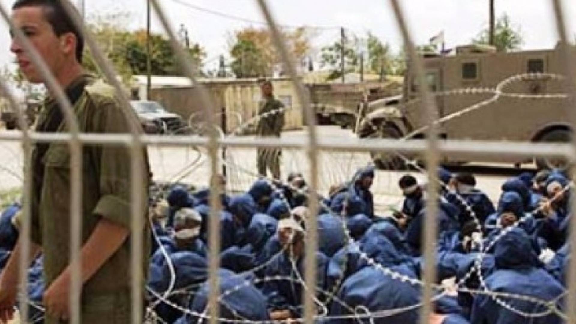 أسرى فلسطينيين في سجون الاحتلال الاسرائيلي