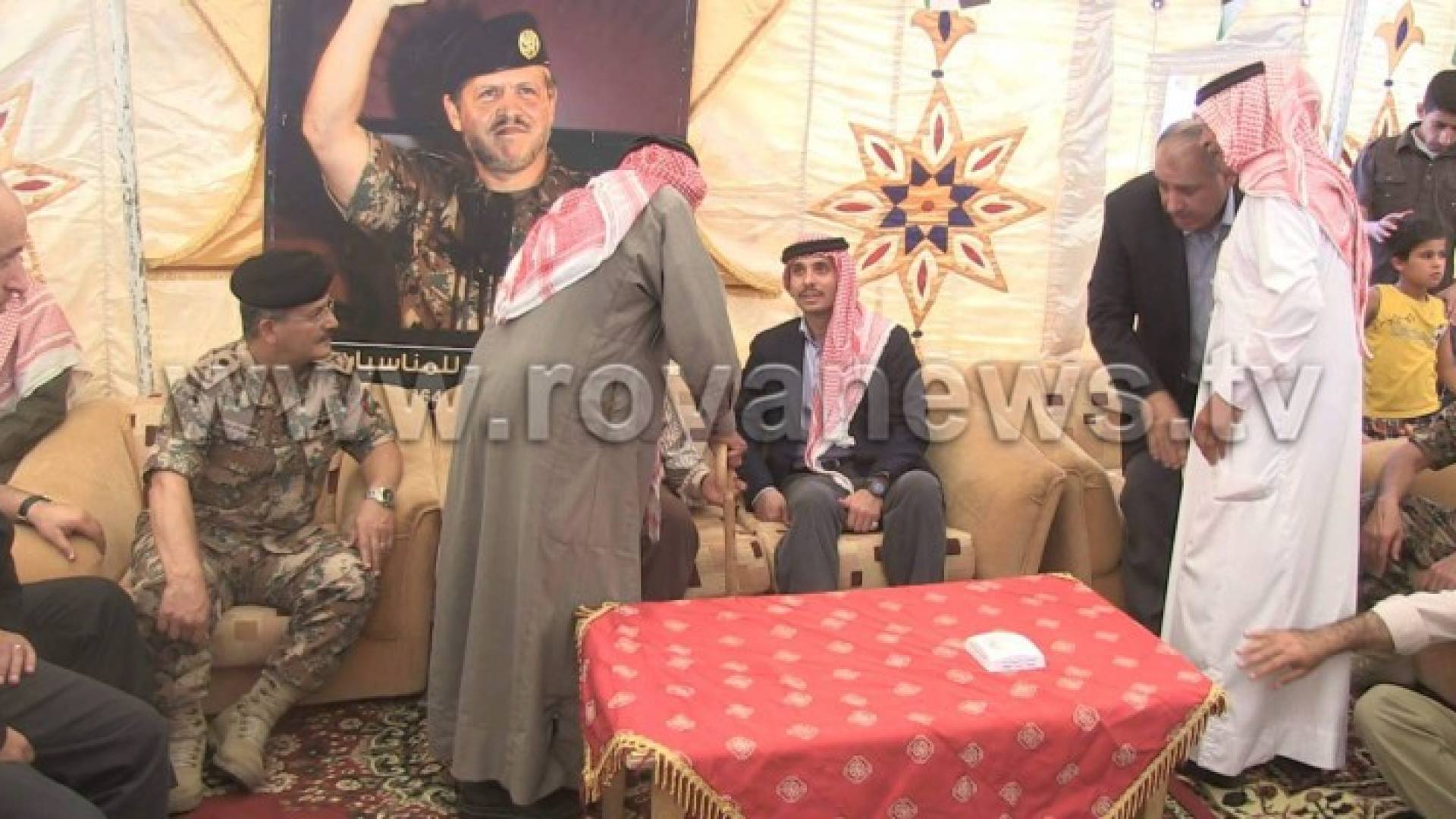 جانب من مشاركة الاميرة حمزة في العزاء