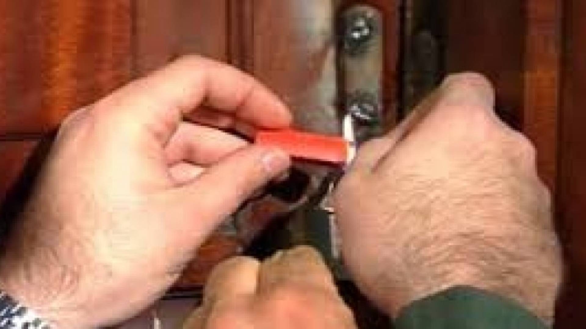 اغلاق افرع مصنع في خريبة السوق وجرش بسبب تلوث منتجاته من الالبان