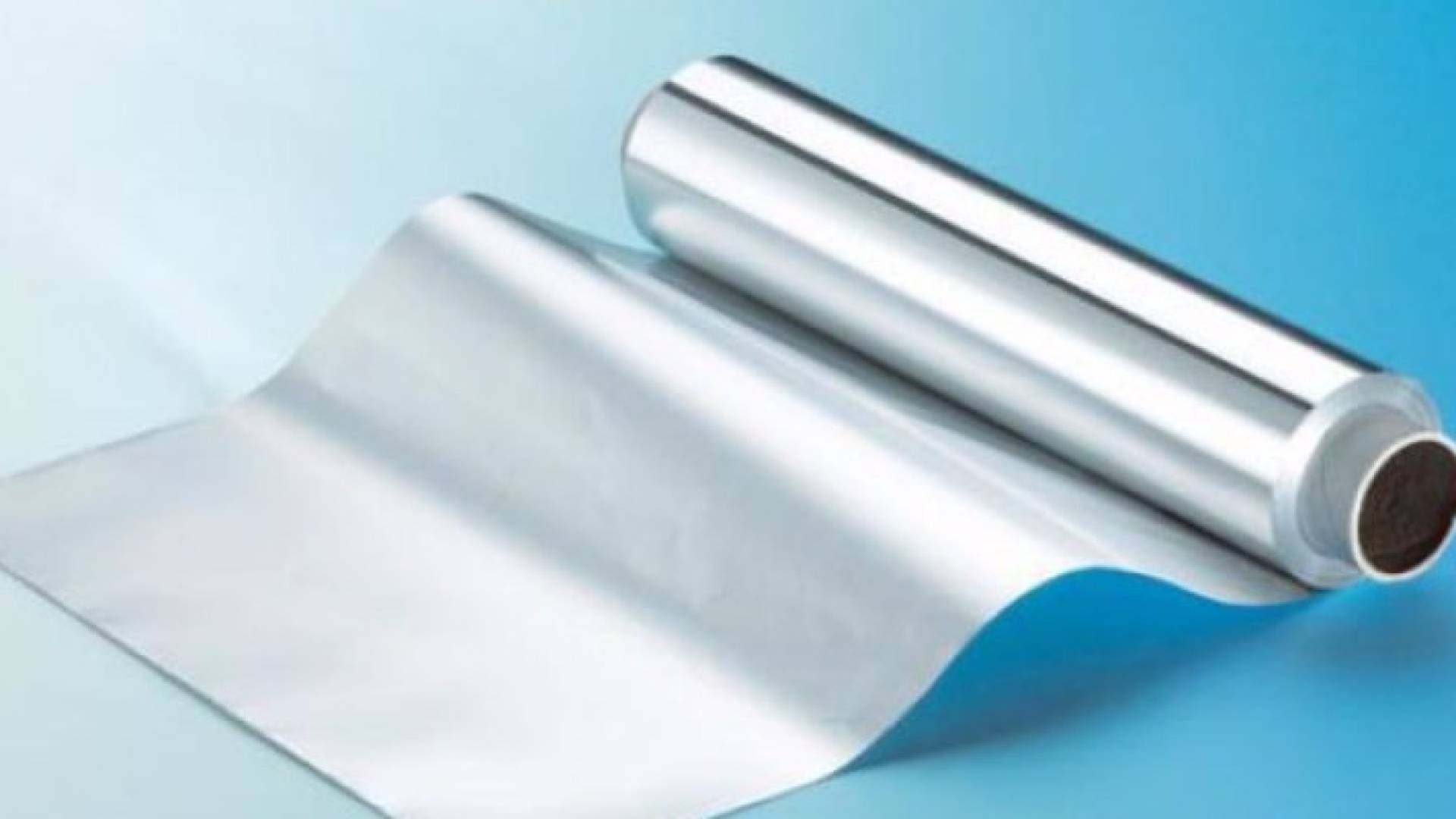 عليك التوقف عن استخدام ورق الألمونيوم في حفظ الطعام؟