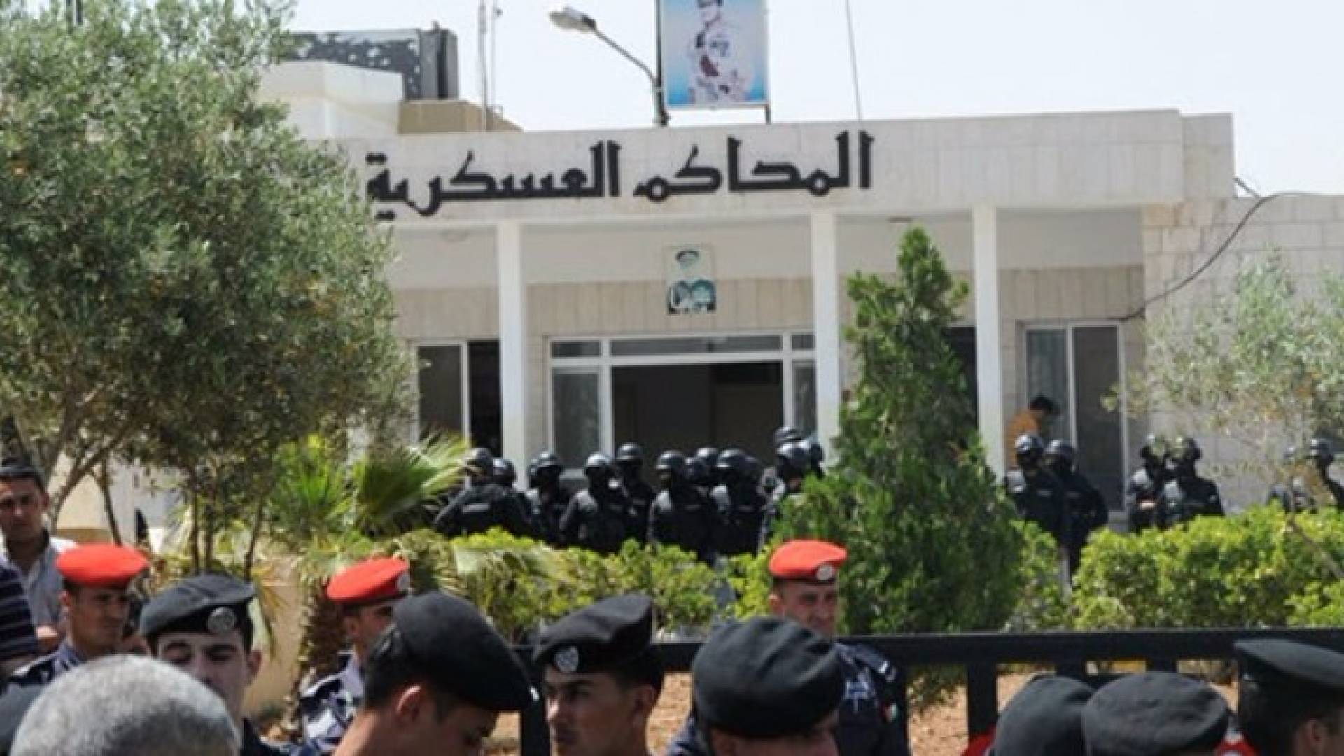 إحالة 21 متهما ضمن " خلية إربد الإرهابية " إلى أمن الدولة .. تفاصيل