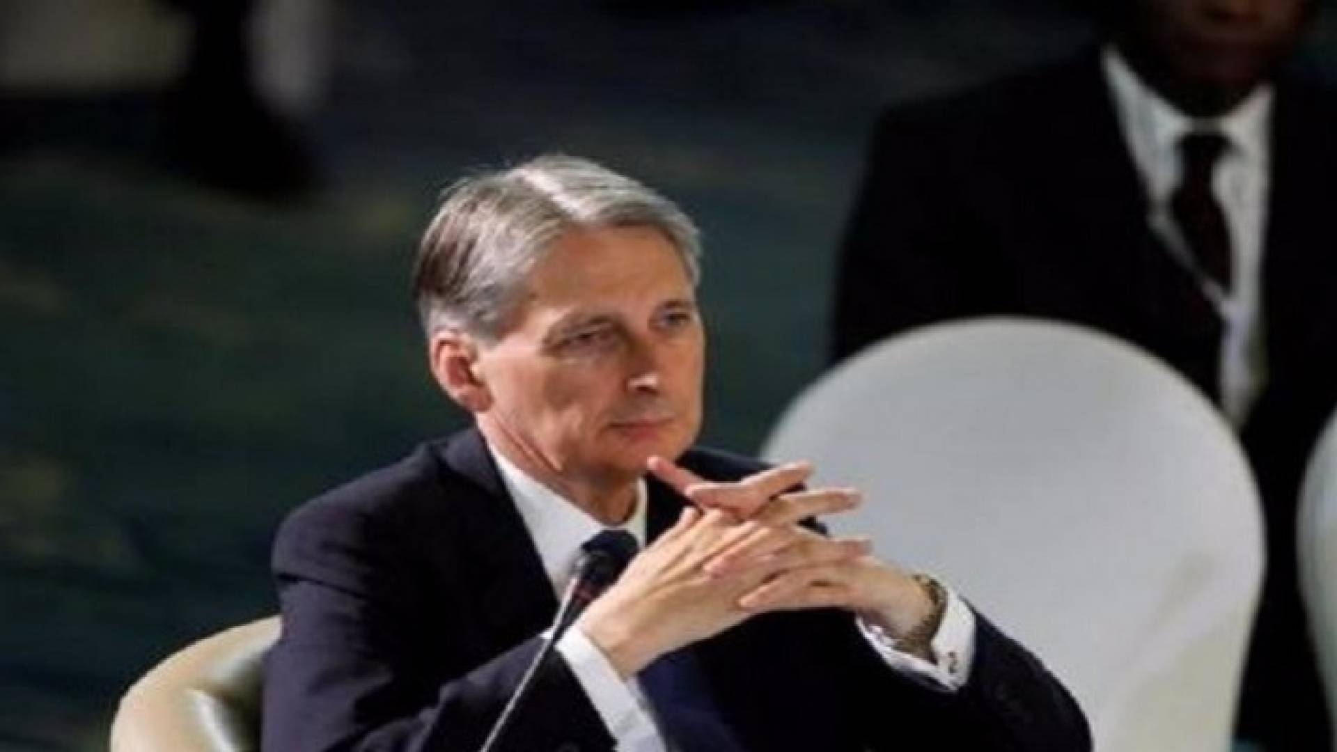 هاموند: سنبقى في السوق الأوروبية الموحدة