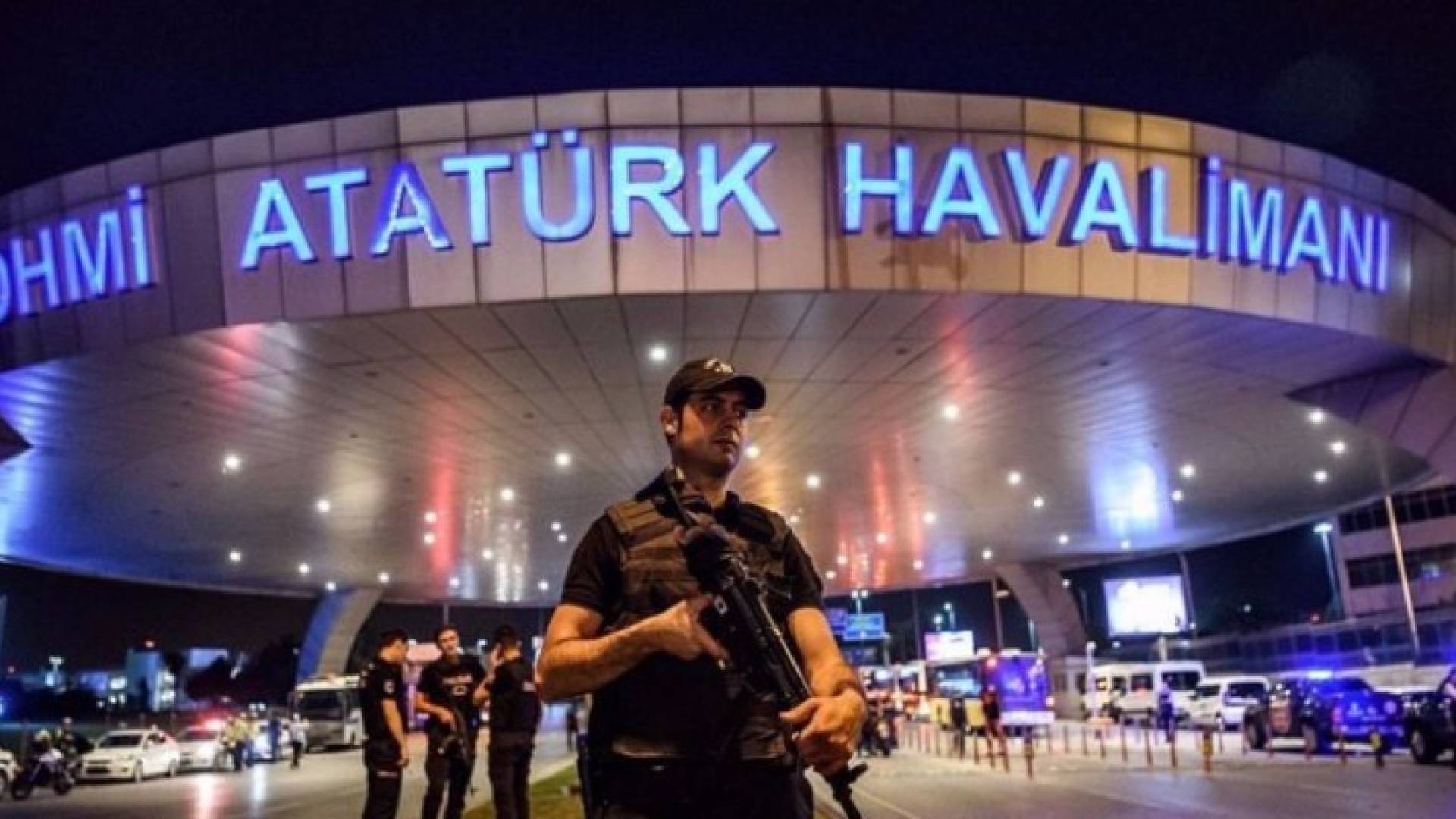 أسهم الخطوط الجوية التركية تهبط بعد هجوم اسطنبول