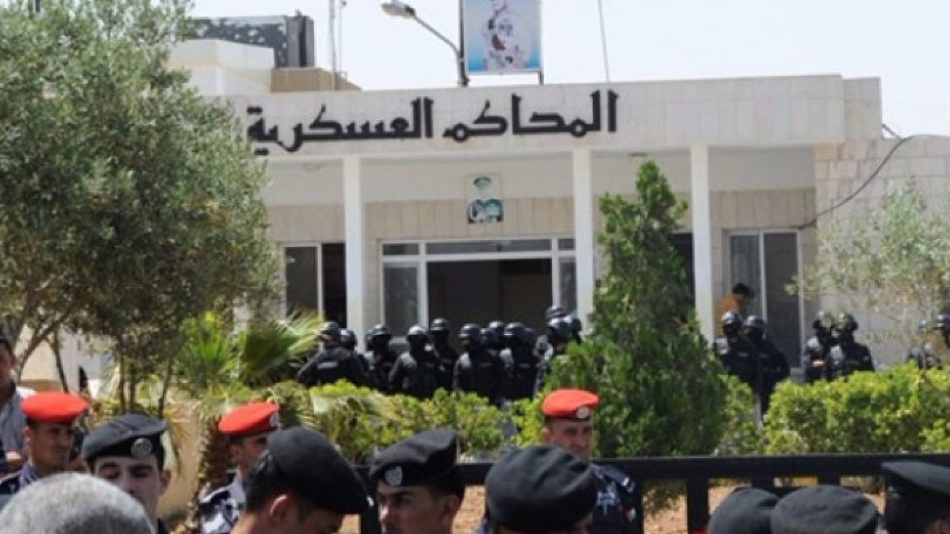 إمهال 47 متهما بالمخدرات والتزوير لتسليم أنفسهم