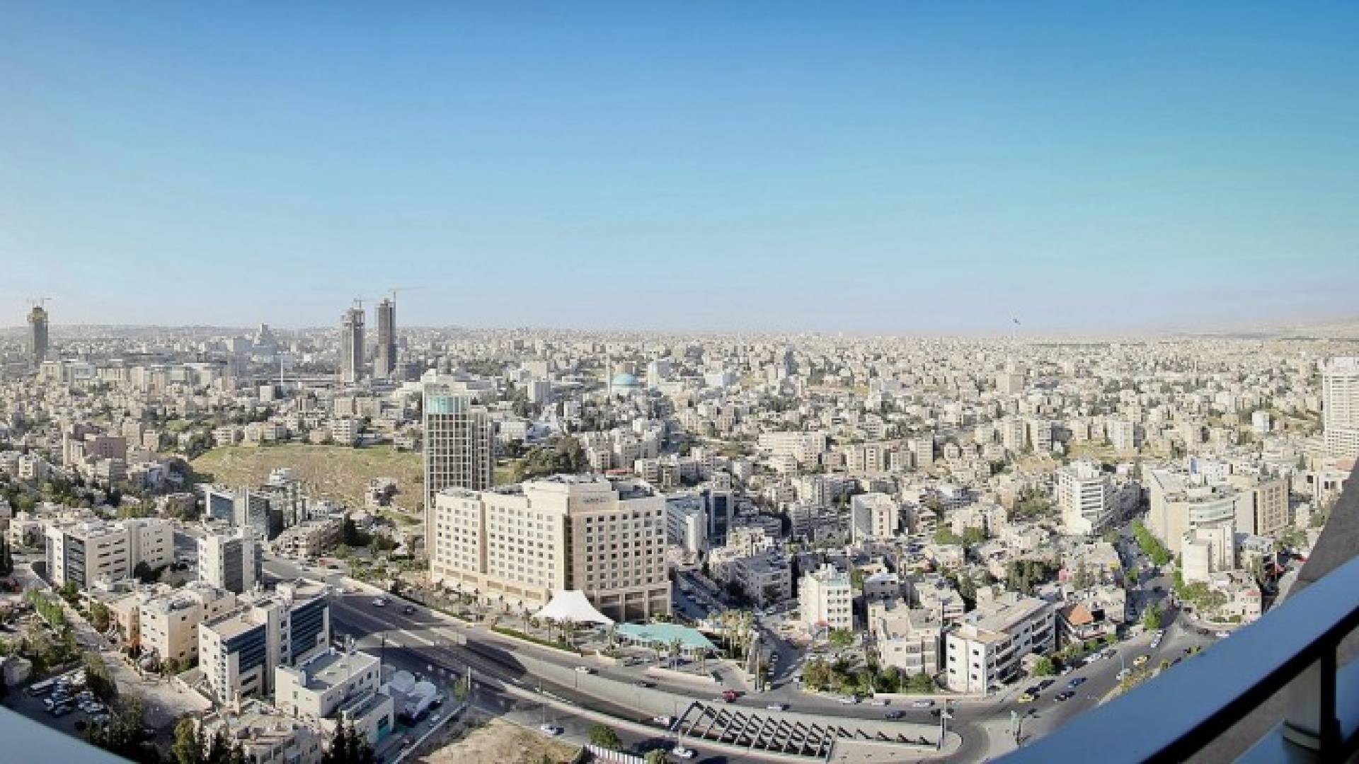 طقس الخميس: درجات الحرارة العظمى حول 30 مئوية في عمان والمدن الأردنية