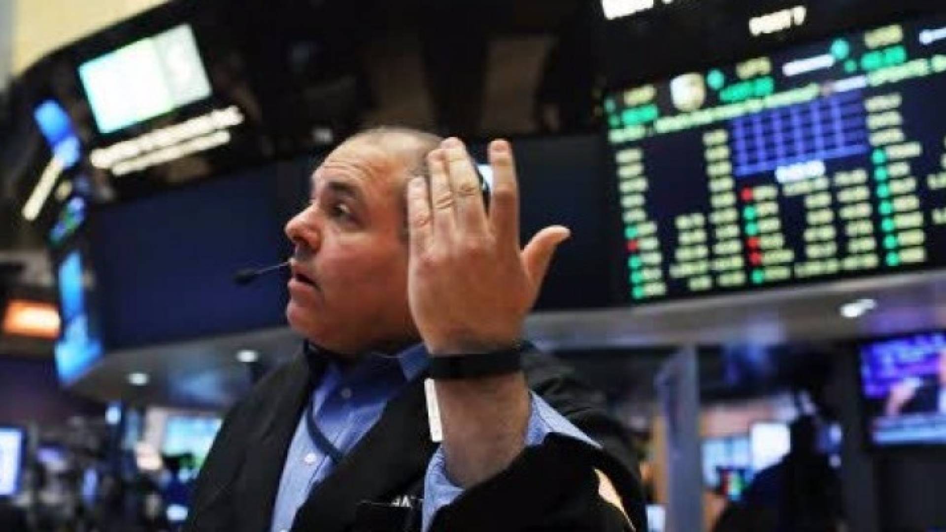 مصرف انكلترا المركزي يعتبر ان الافاق الاقتصادية "متدهورة"