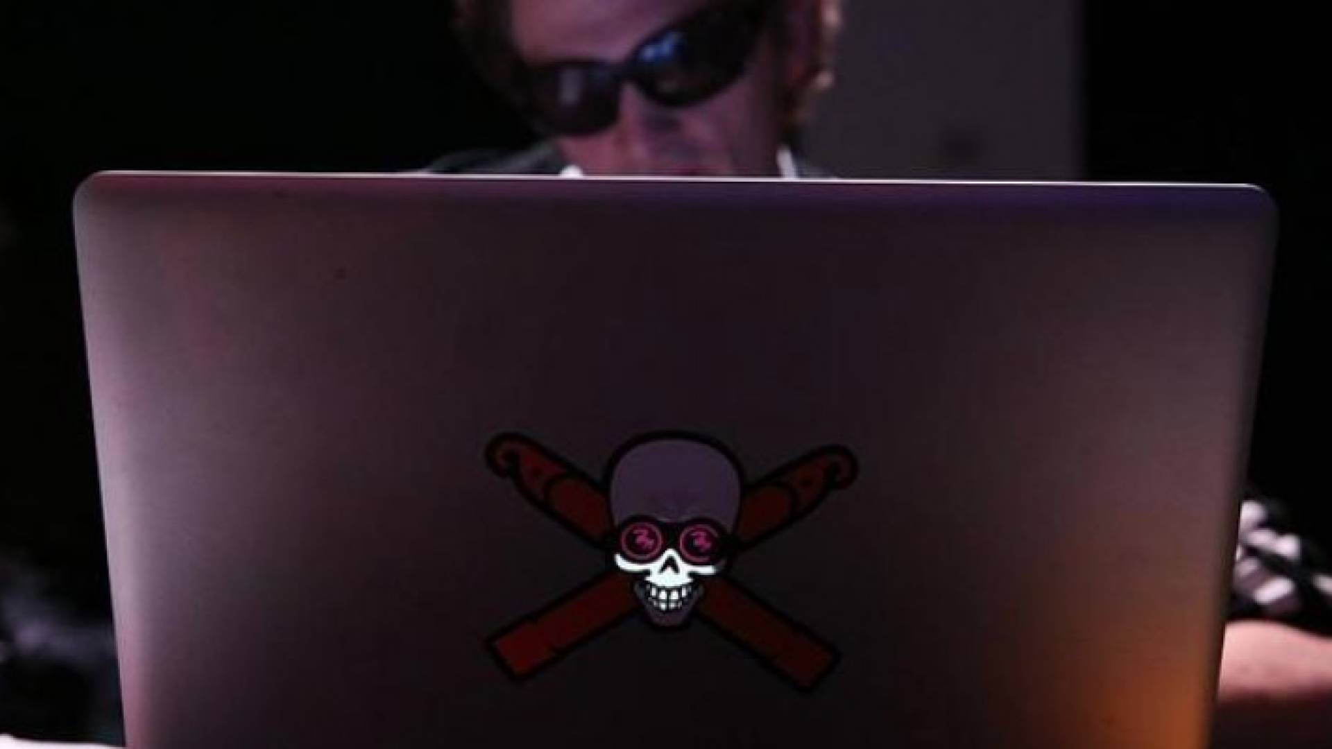 تسريب بيانات 2.2 مليون "إرهابي" عبر الإنترنت