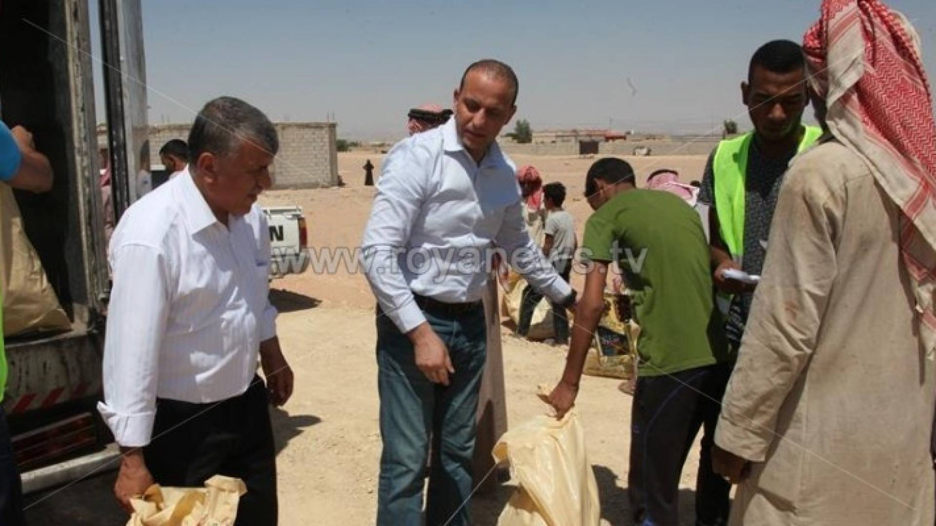 حملة البر والإحسان توزع مساعدات غذائية في لواء الاغوار الجنوبية