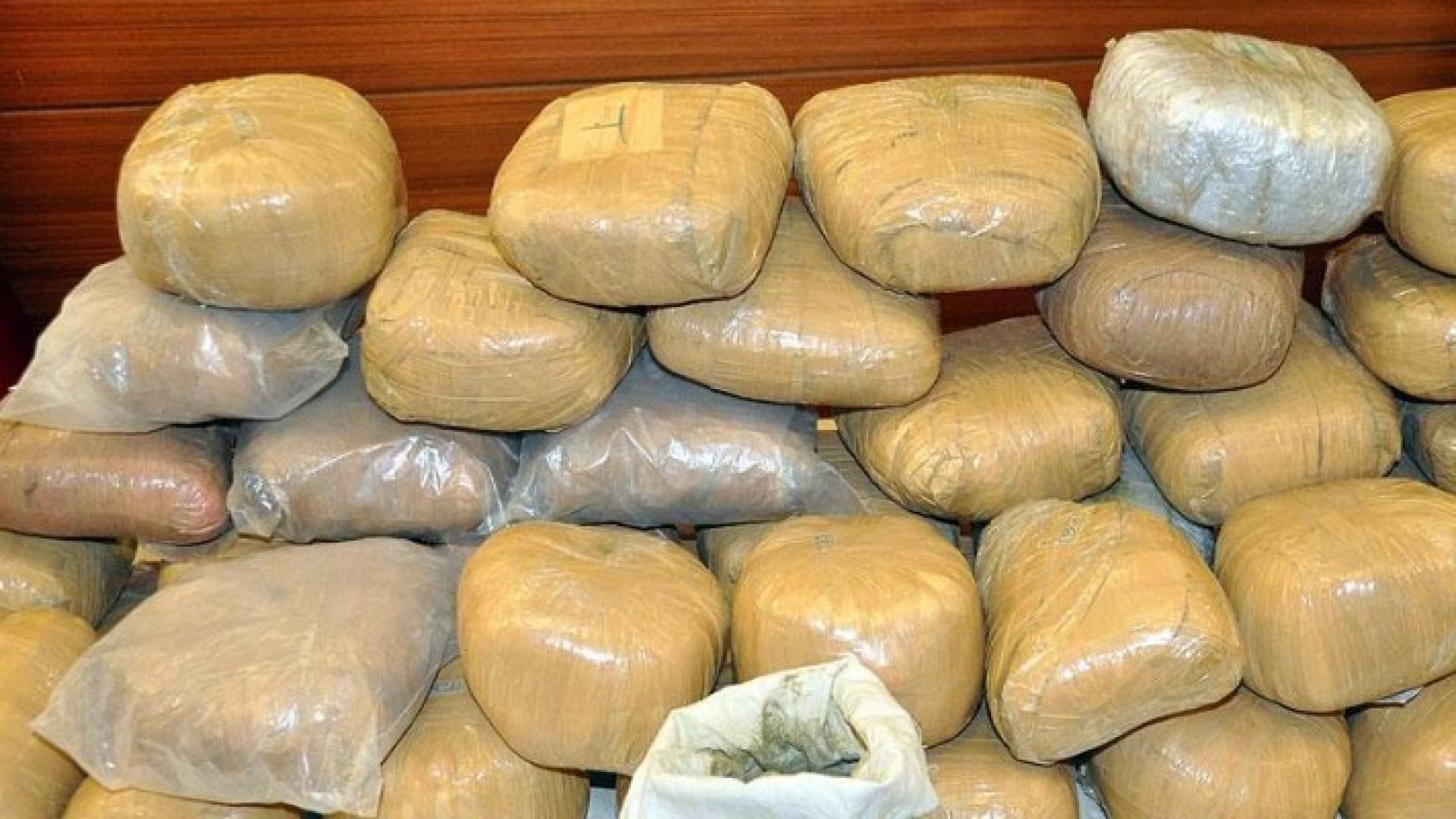 السلطات الرومانية تضبط 2.3 طن كوكايين .. تفاصيل