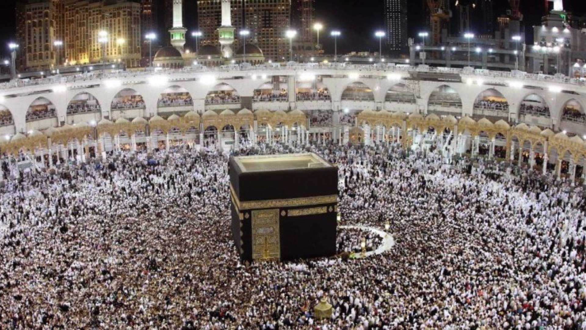 مليونا مصل ليلة الـ27 من رمضان بالمسجد الحرام