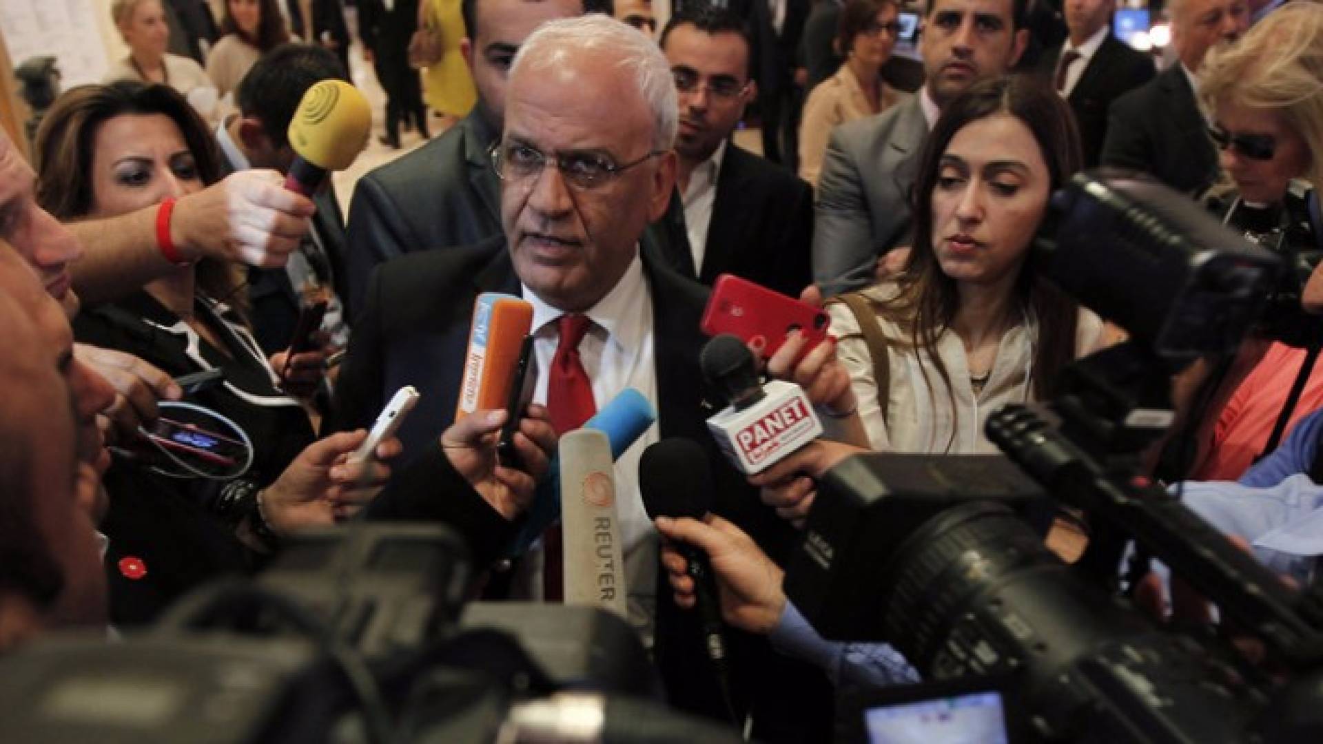 عريقات: الرباعية ساوت بين القوة المحتلة وشعب تحت الاحتلال