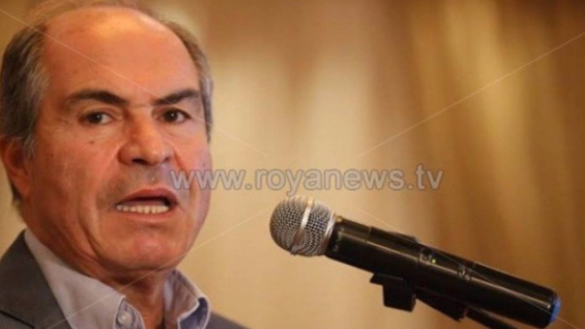 الملقي يقرر وقف التعيينات على حساب المشاريع الرأسمالية