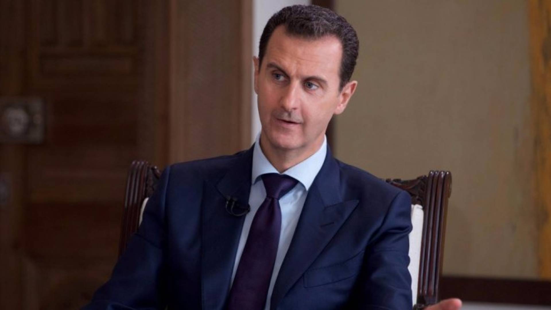 حكومة سورية جديدة تحتفظ بالوزراء الرئيسيين