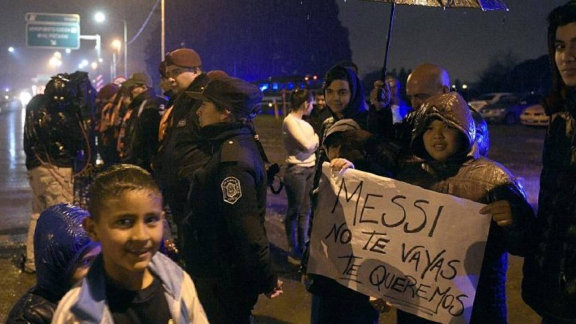 مظاهرات في الأرجنتين لمطالبة ميسي بالتراجع عن الاعتزال