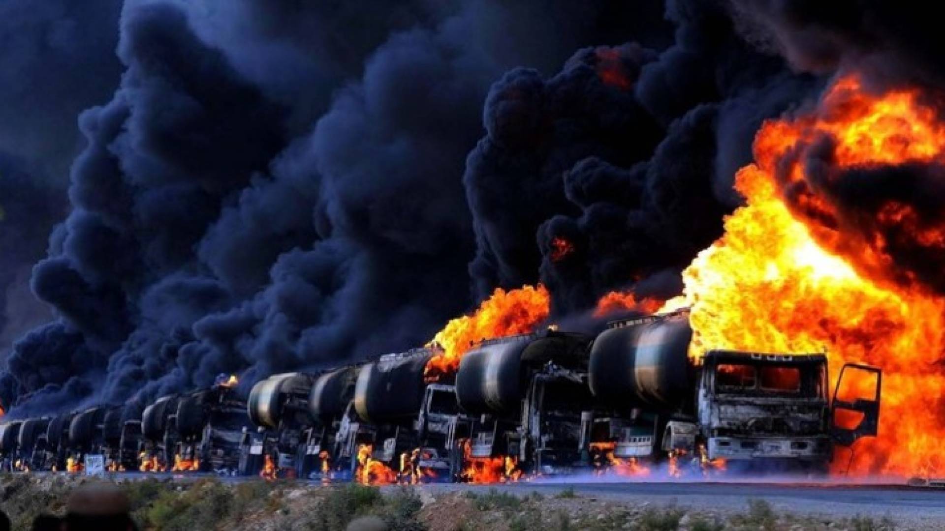 البنتاغون: انخفاض عائدات "داعش" النفطية إلى 15 ملون دولار شهريا