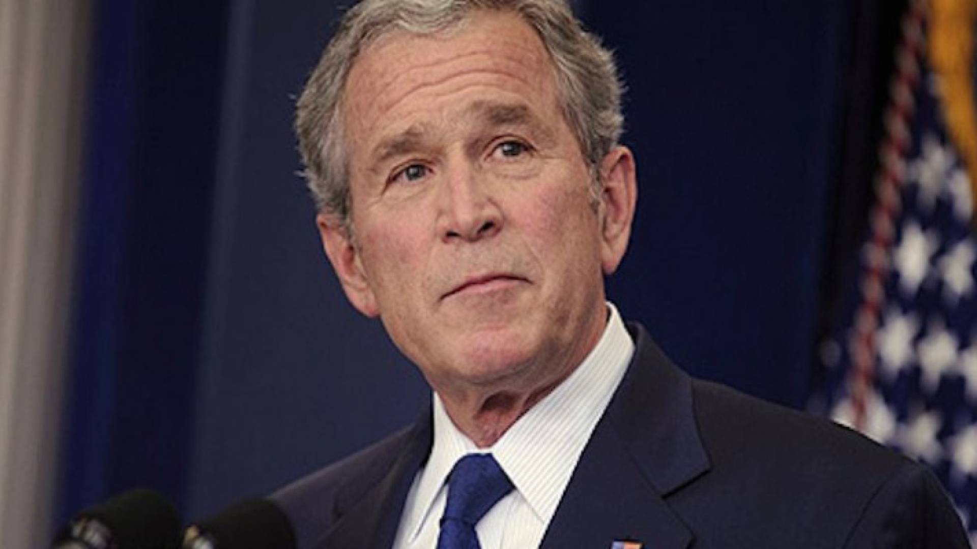 بوش لا يزال مقتنعا بأن العالم أفضل حالا بدون صدام حسين