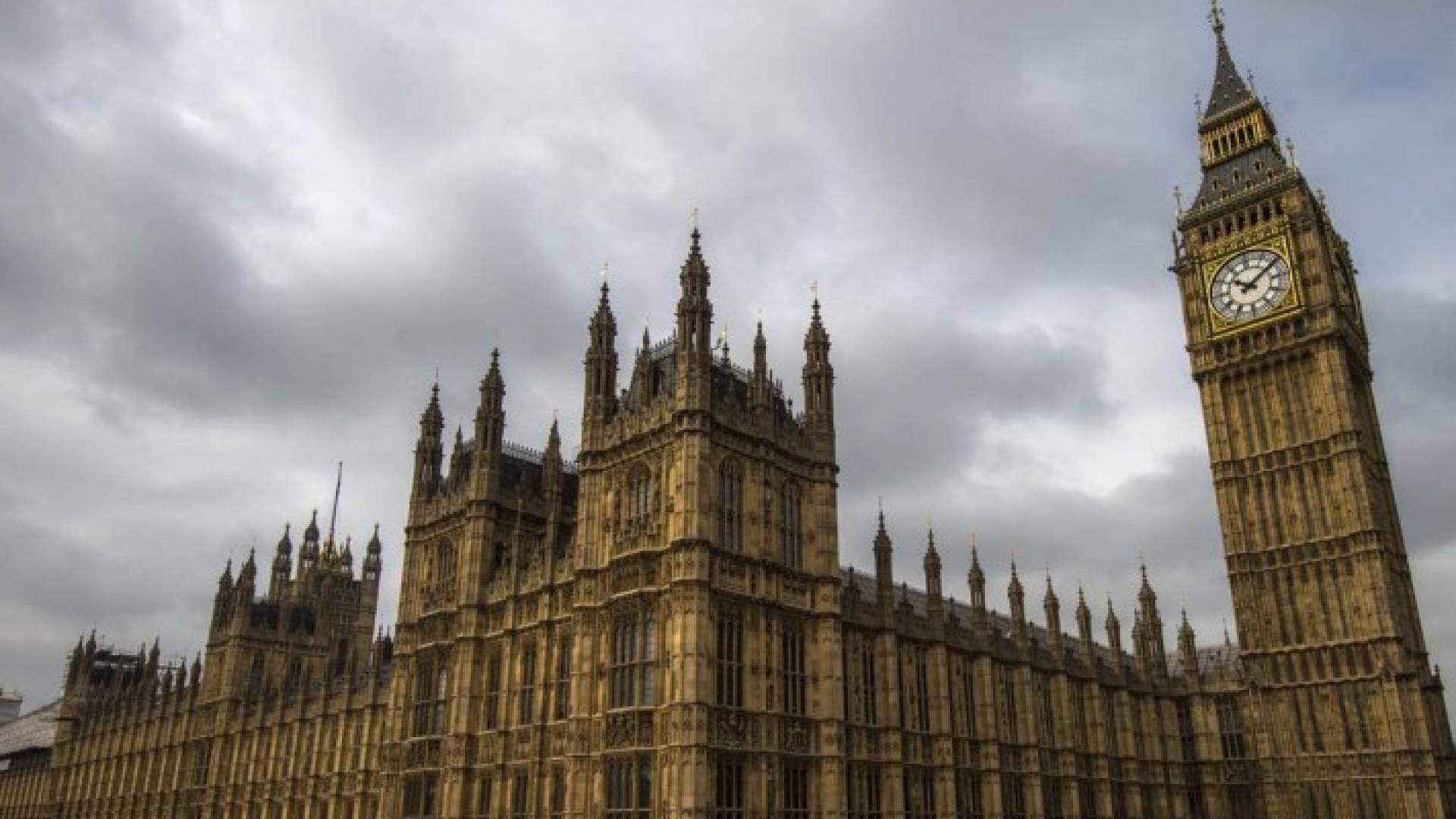 مبنى مجلس العموم البريطاني في لندن