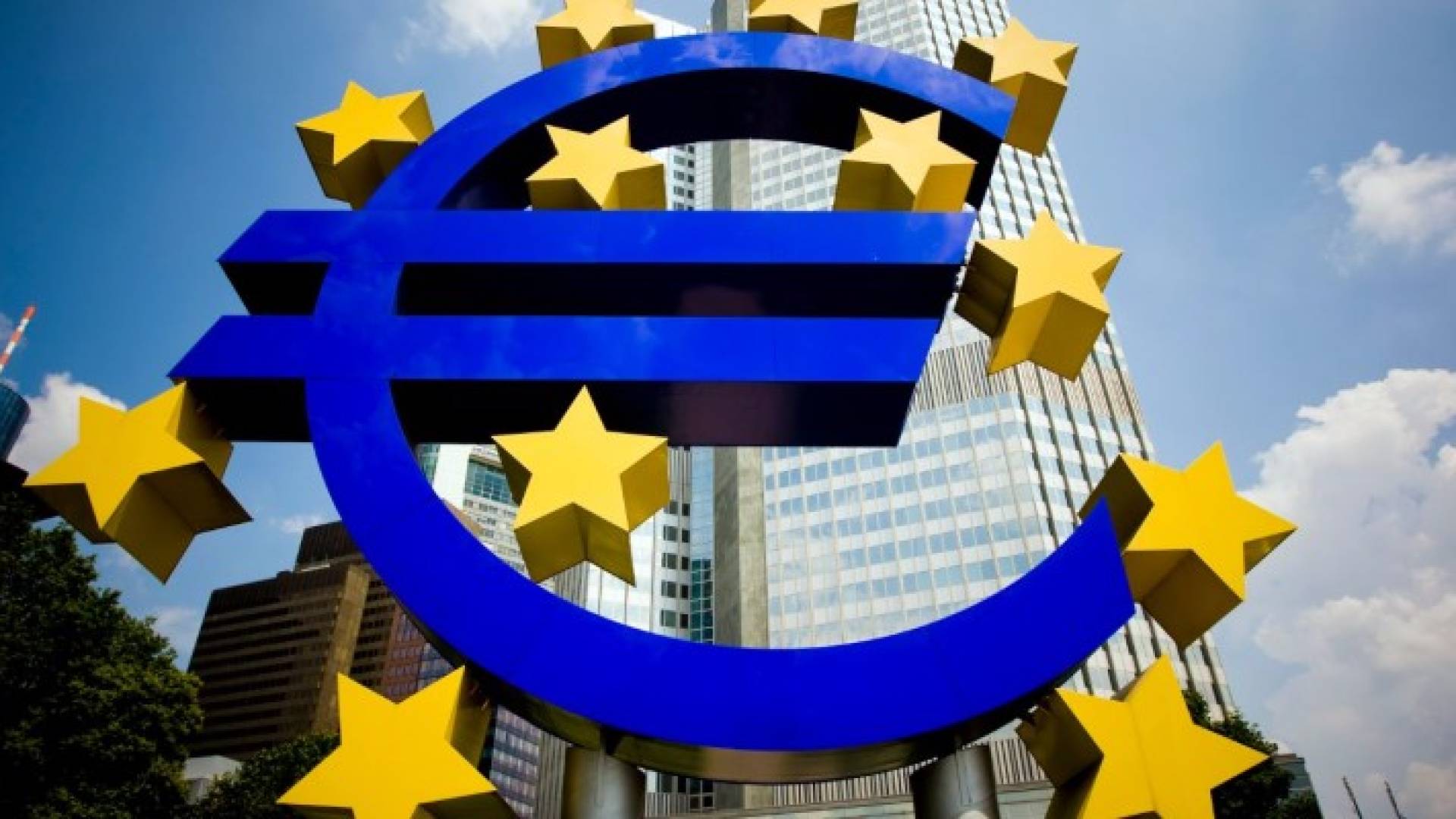 البنك المركزي الاوروبي قلق بشان البنوك وتداعيات بريكست