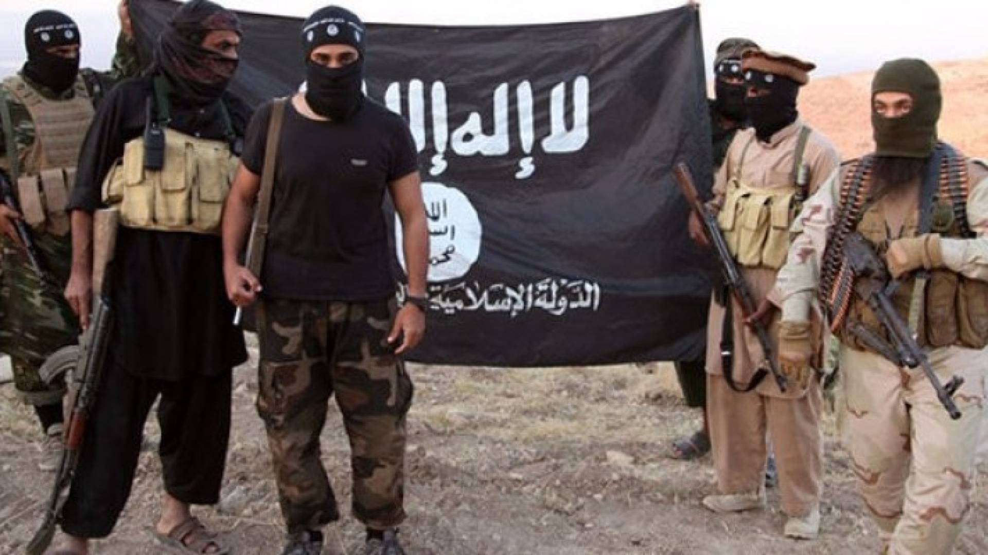 عصابة داعش الارهابية تتبنى الهجوم على مرقد شيعي في العراق
