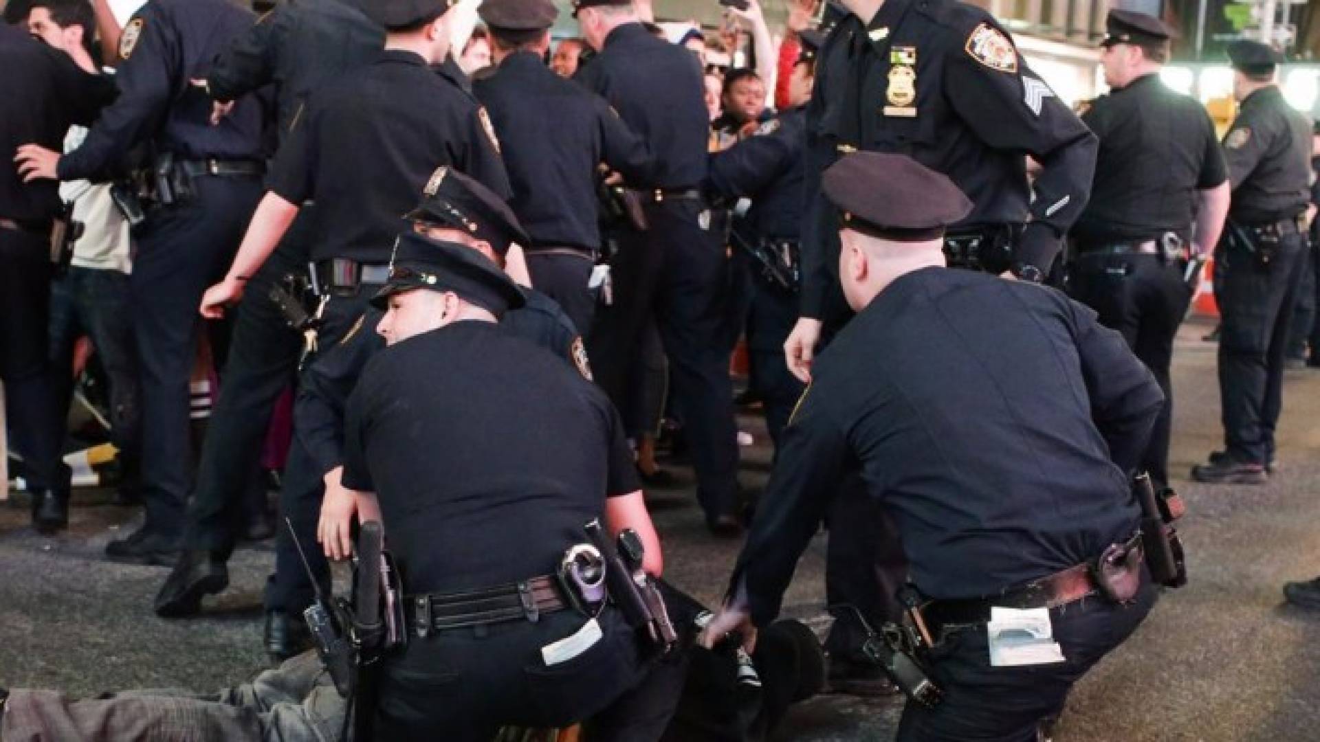 أبرز الأحداث العالمية خلال عطلة العيد