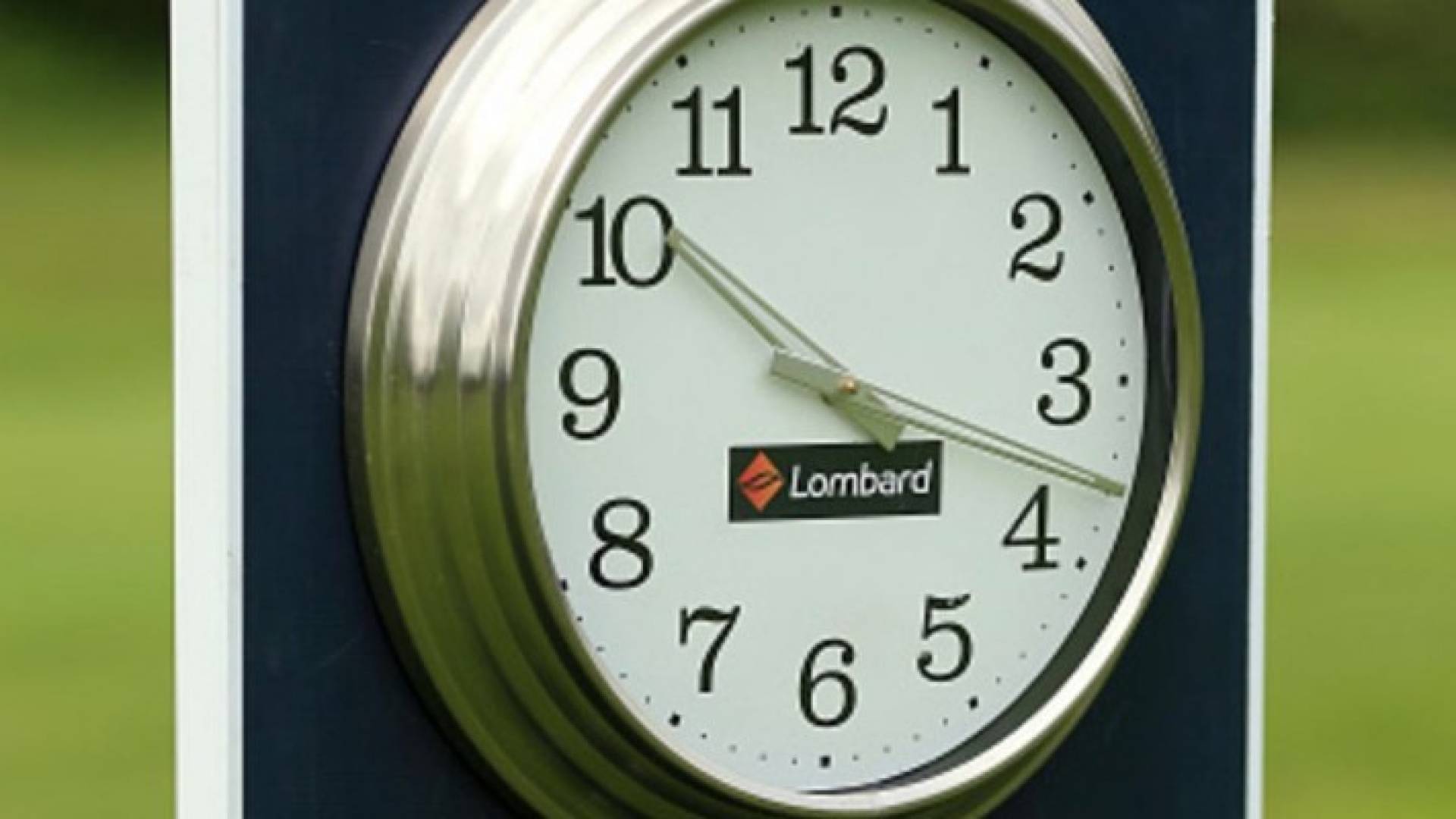 إضافة ساعة إلى التوقيت الرسمي يحدث ارتباكا بالمغرب