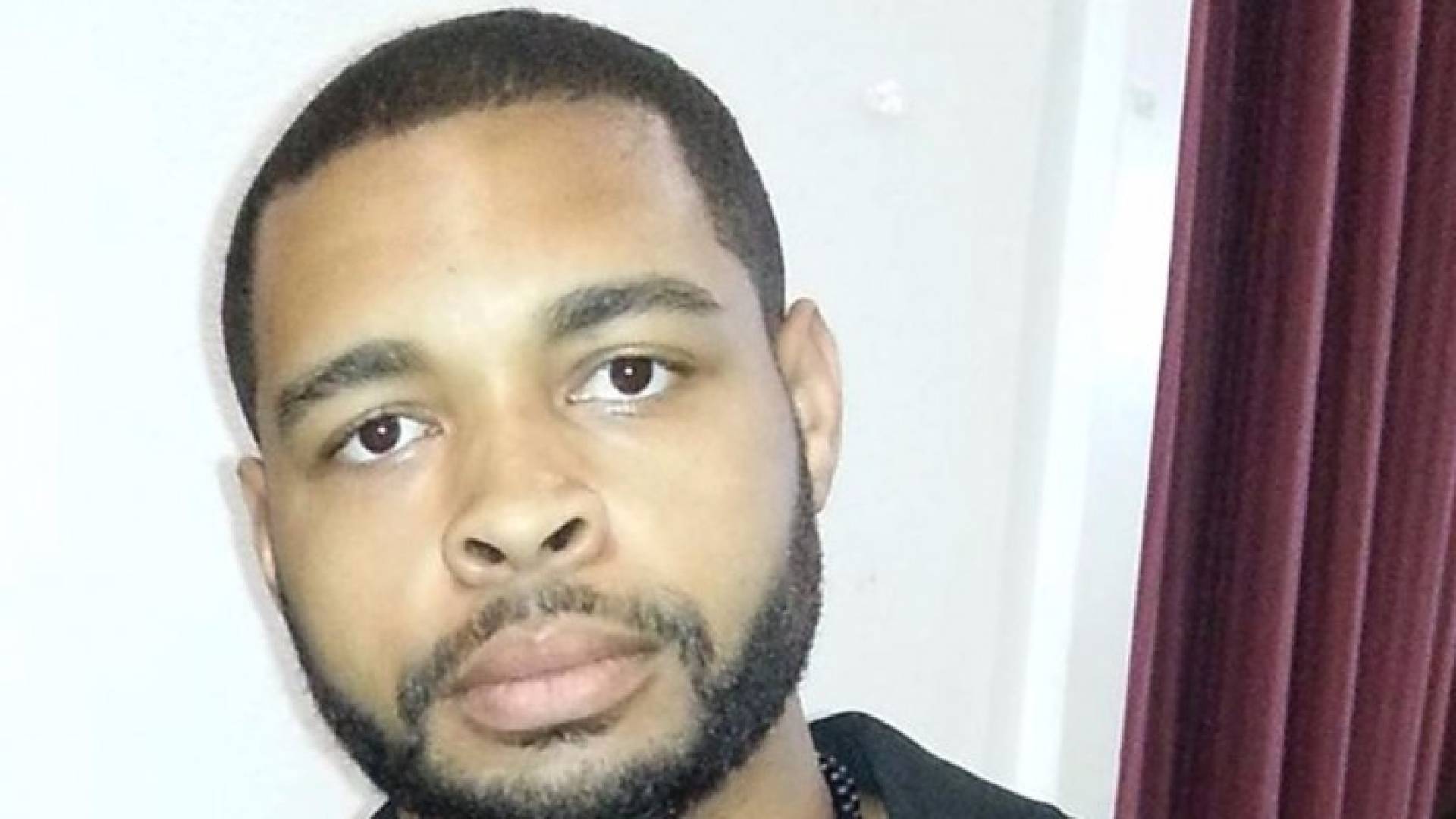 مسلح دالاس الذي قتل 5 من ضباط الشرطة 