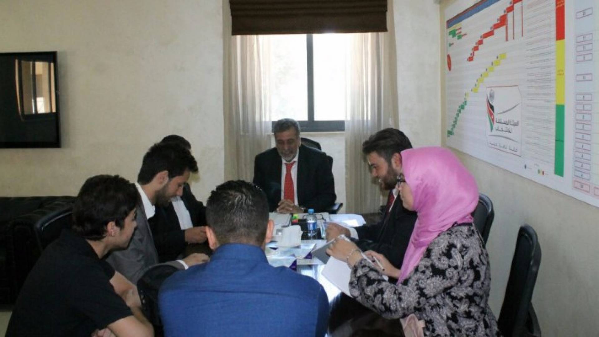 الكلالدة يدعو الشباب للخروج من " الروح السلبية "