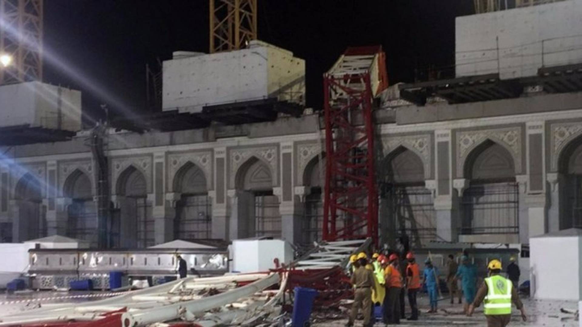 السعودية : انتهاء التحقيق بقضية "رافعة الحرم"