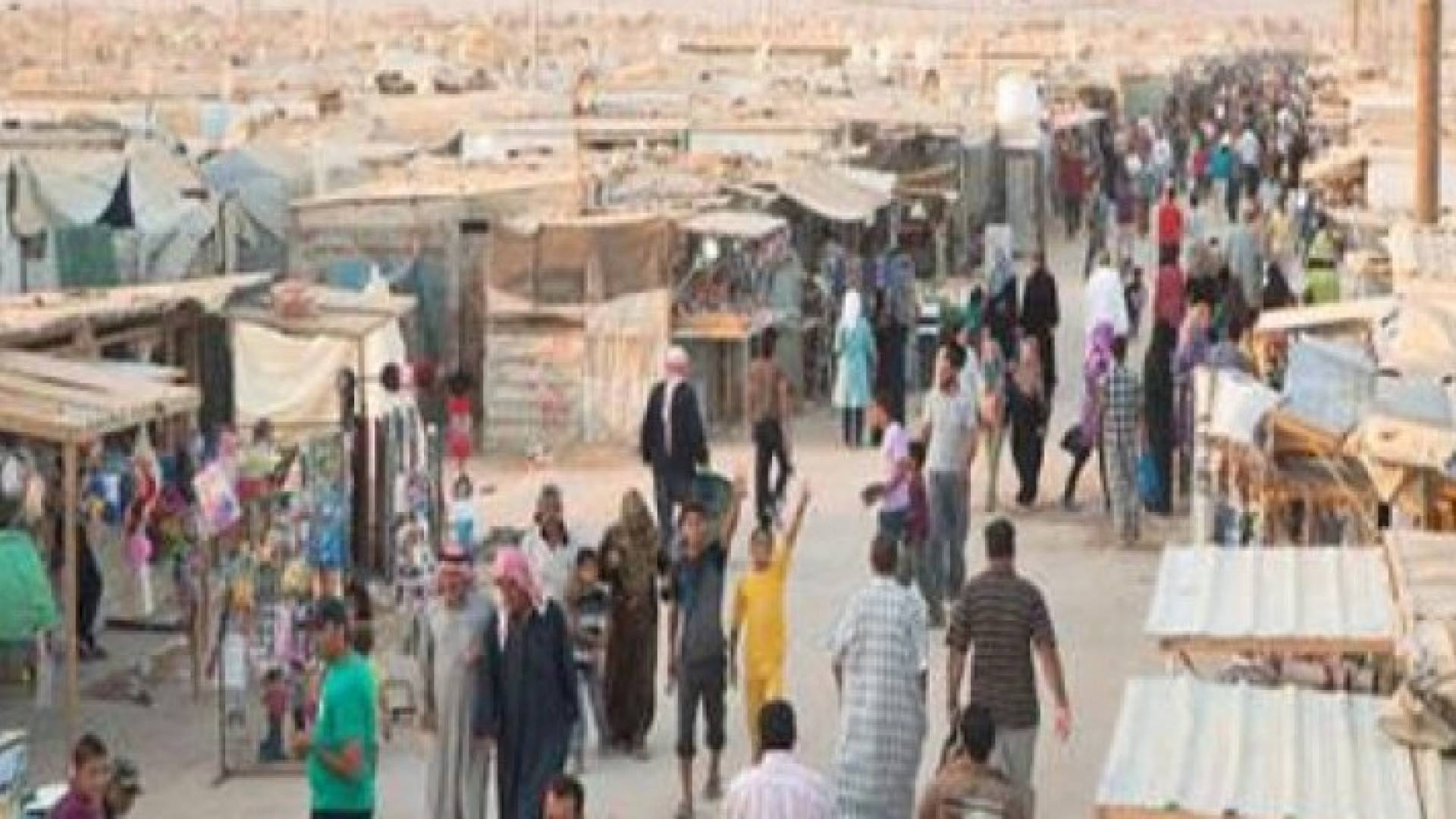 طائرات روسية تقتل 10 لاجئين سوريين بمخيم على الحدود السورية مع الأردن
