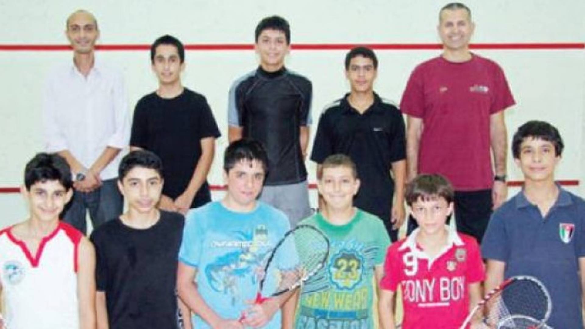 منتخب السكواش يتوجه إلى هولندا للمشاركة في بطولتها