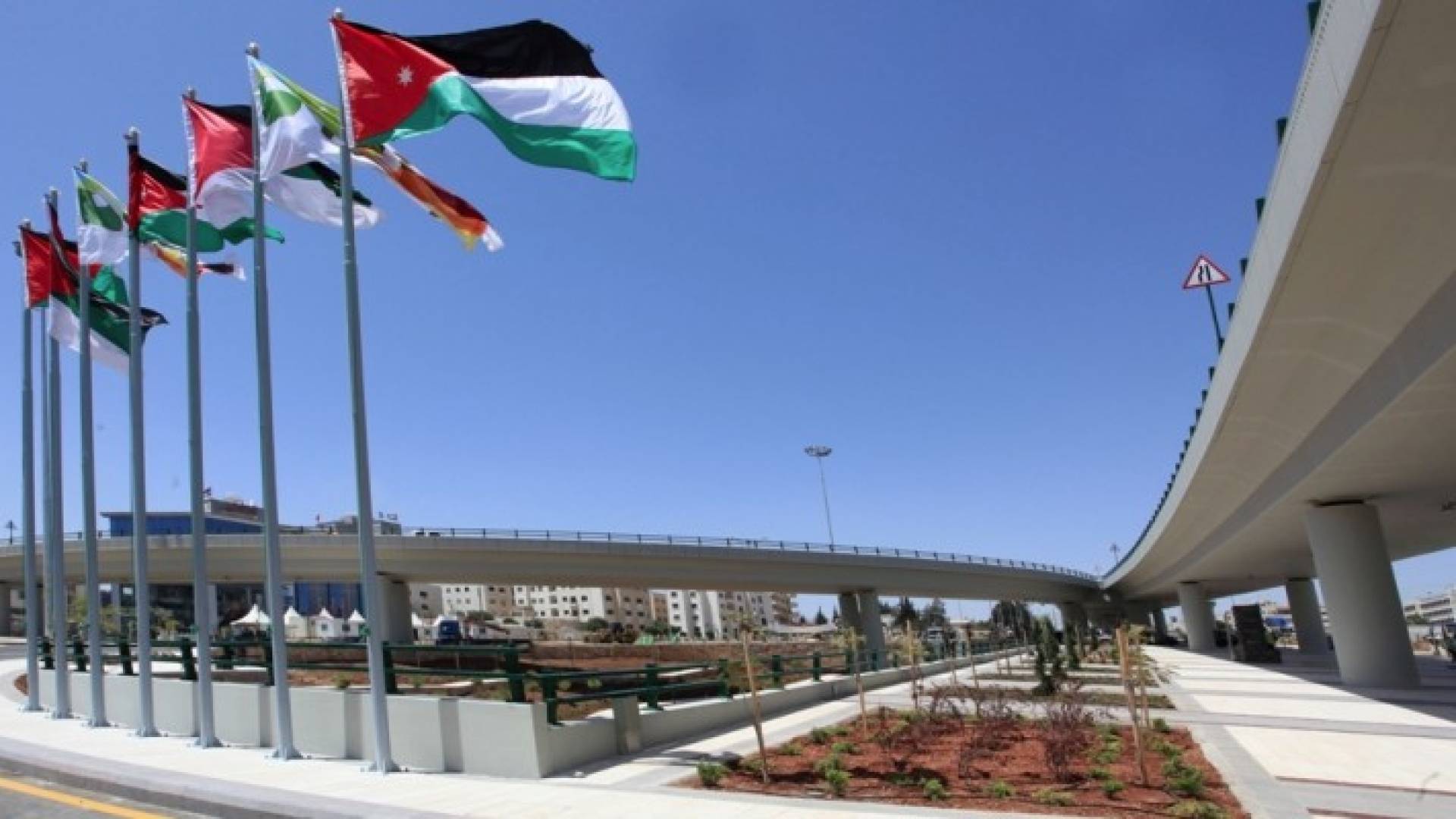 الامانة: وضع إشارات ضوئية على تقاطع النهضة غير وارد أبدا.. فيديو