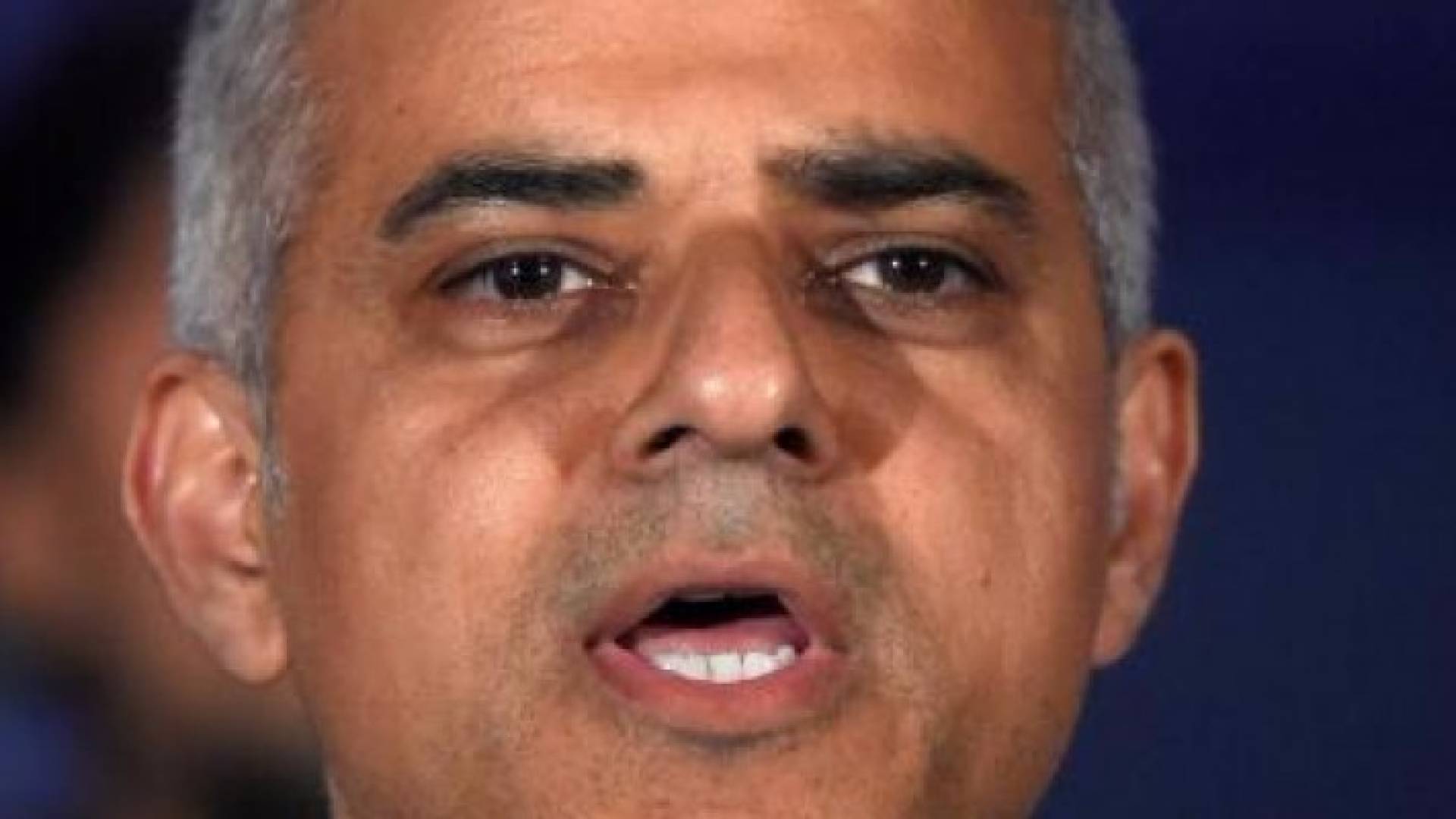 رئيس بلدية لندن صادق خان