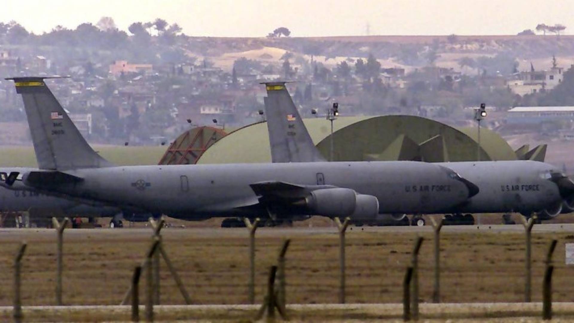 تركيا: إغلاق قاعدة إنجرليك وقطع الكهرباء عنها