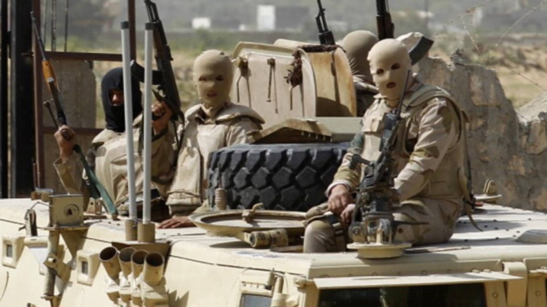 إصابات في استهداف مدرعة أمنية شمالي سيناء