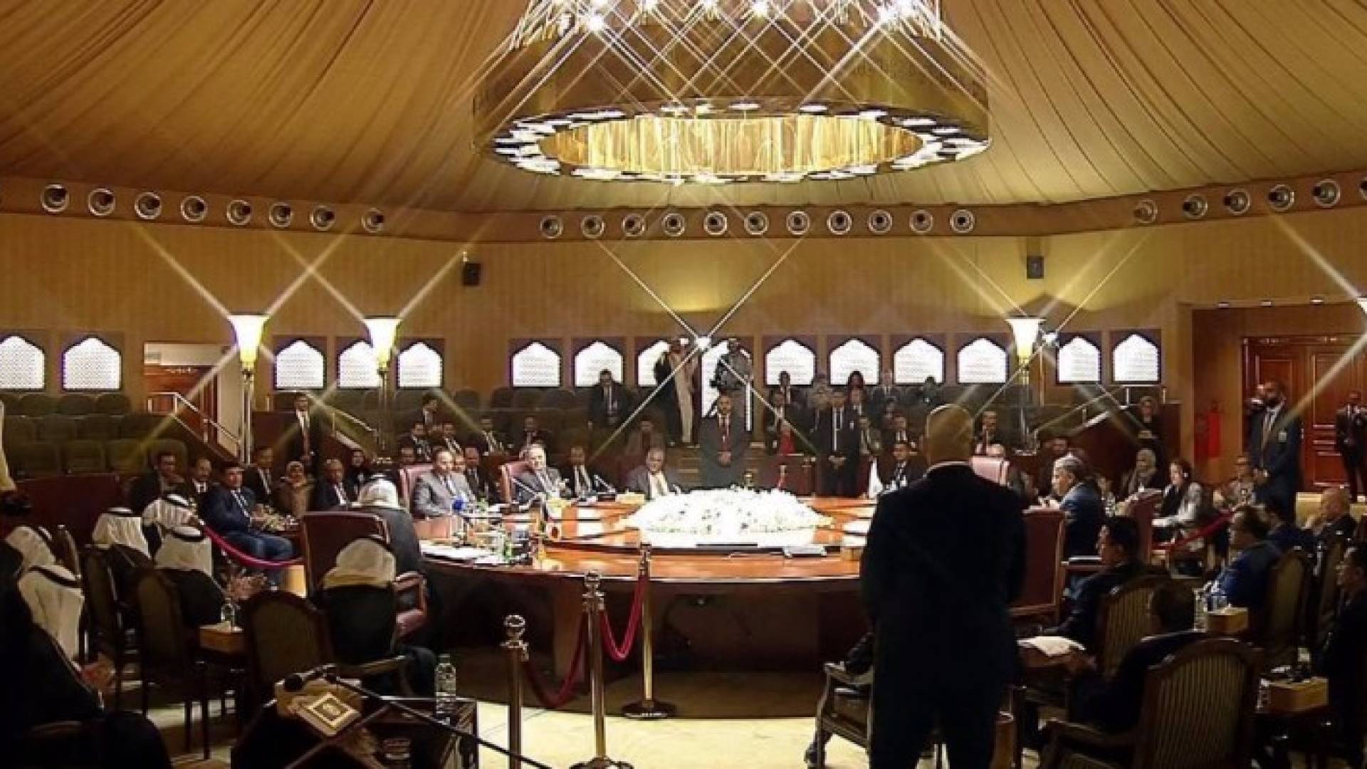 الحكومة اليمنية في الكويت لاستئناف المحادثات