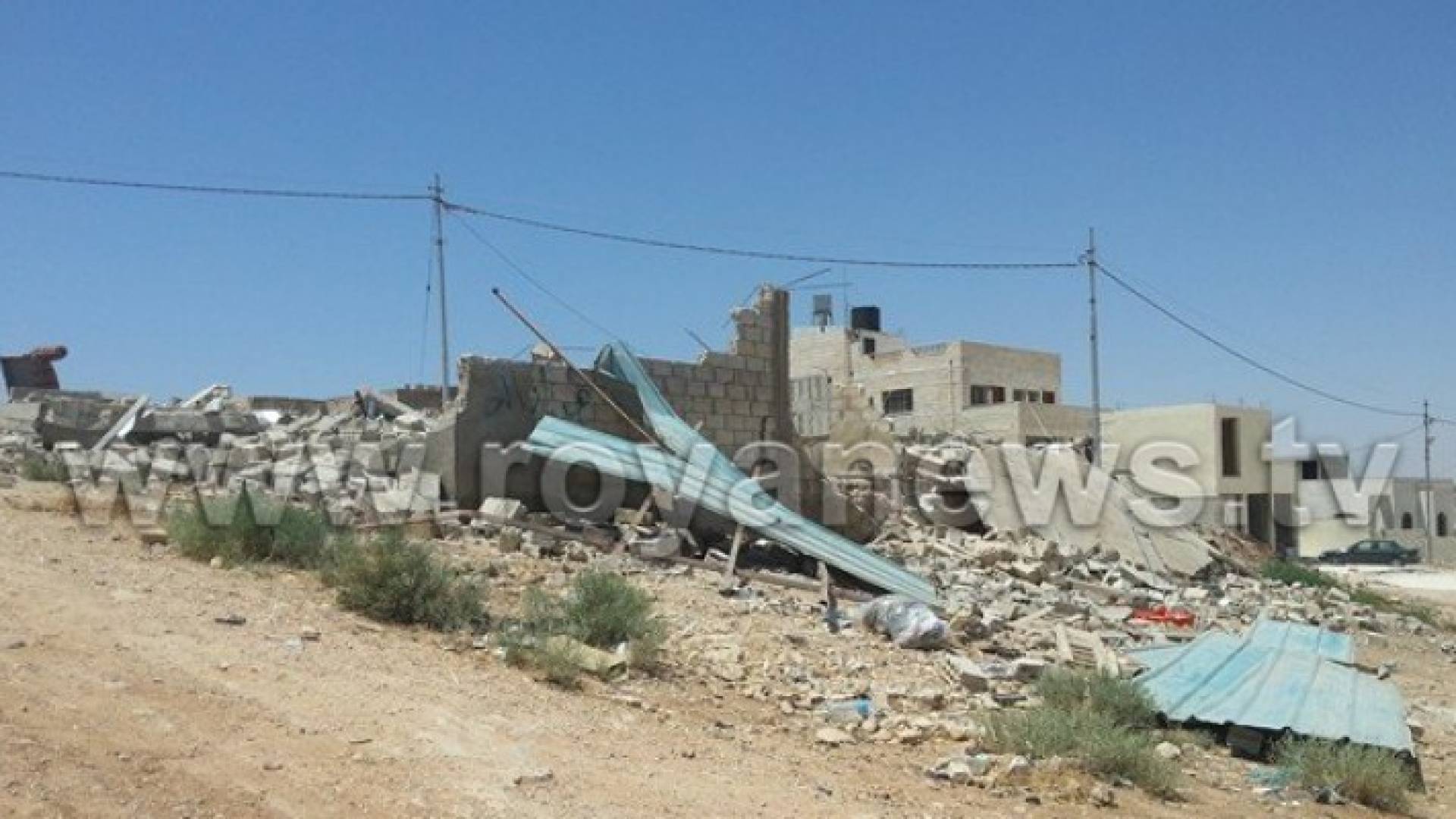 عمان: عائلات تواجه التشرد بعد هدم الأمانة منازلهم .. فيديو وصور