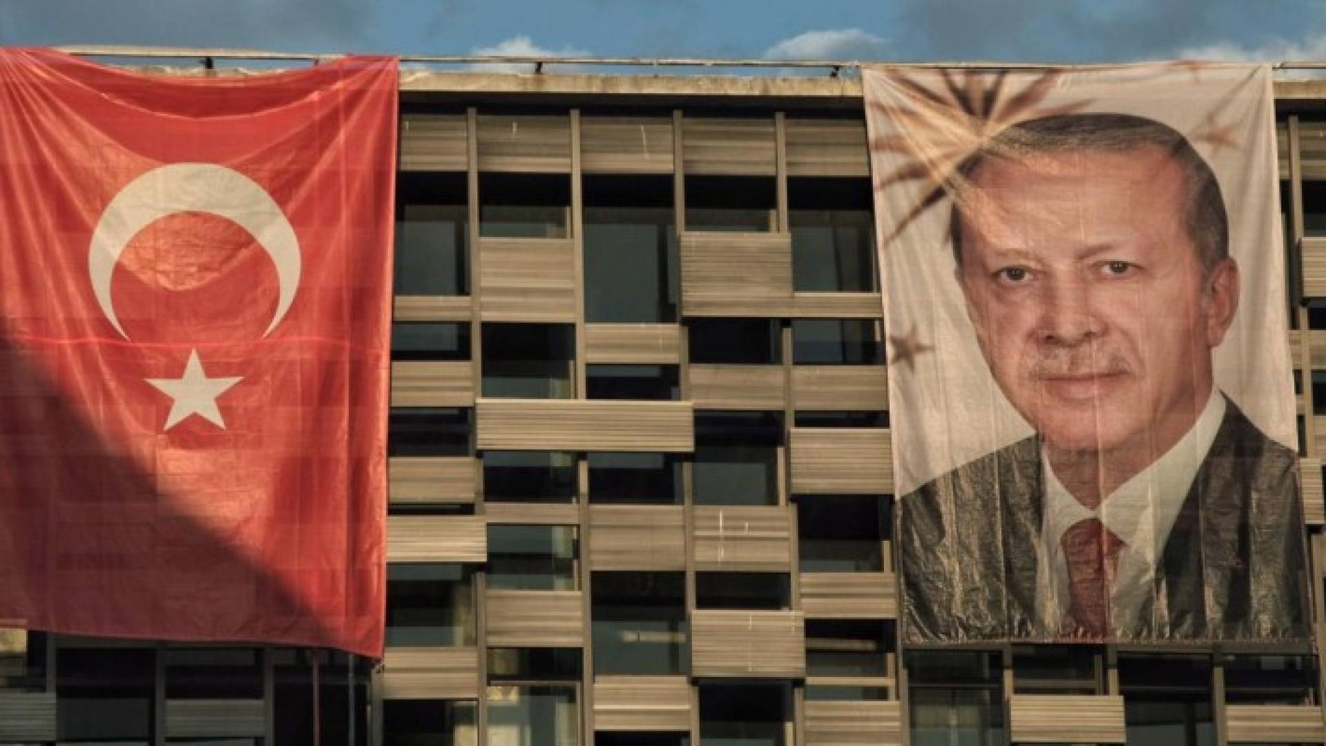 الاستخبارات التركية "كشفت" الانقلاب قبل ساعات