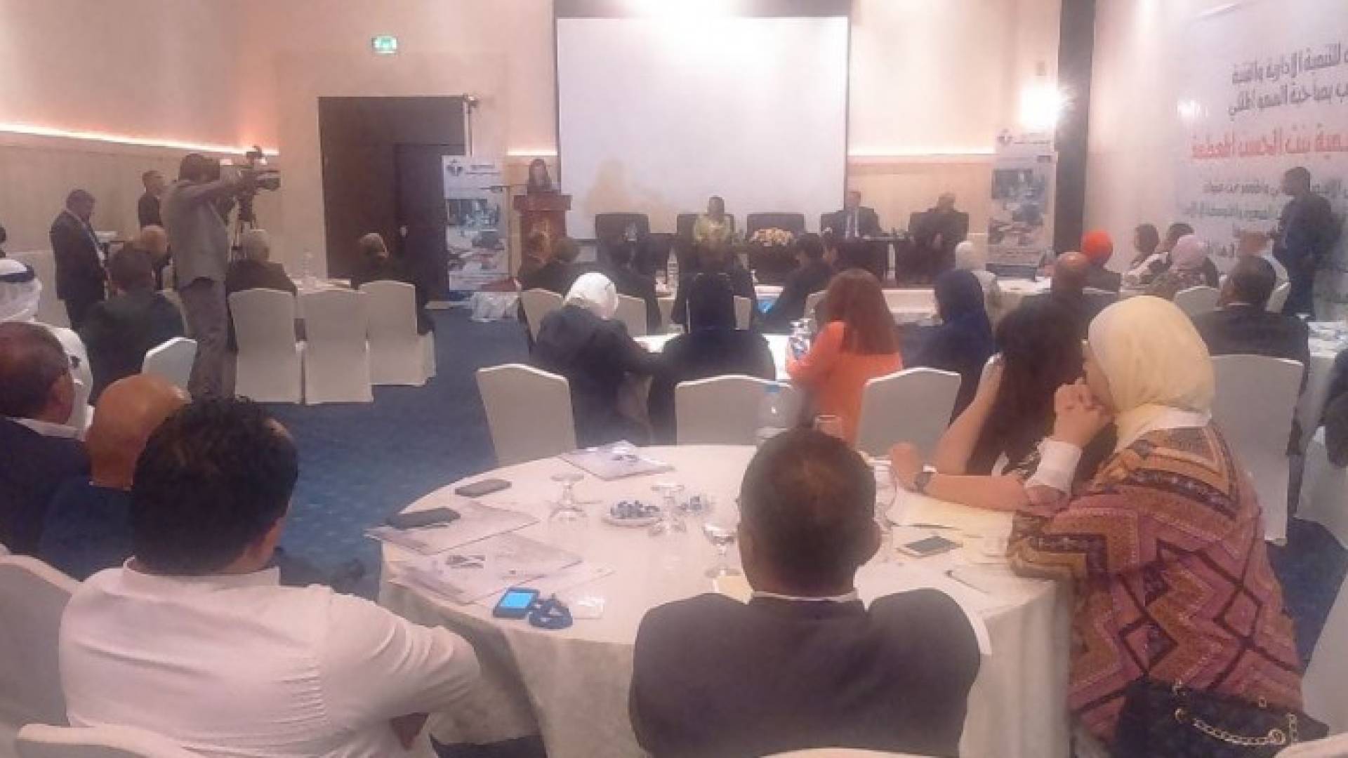 معوقات وتحديات تمويل المشاريع الصغيرة والمتوسطة في الأردن