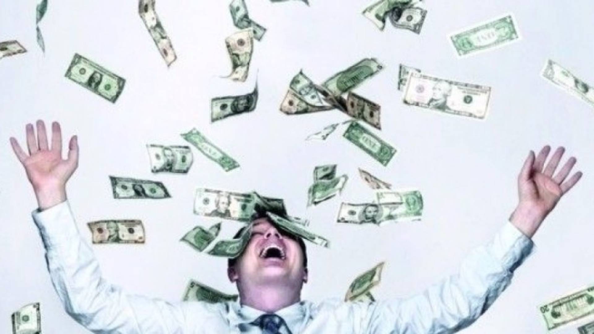 وظائف برواتب تتجاوز 100 ألف دولار