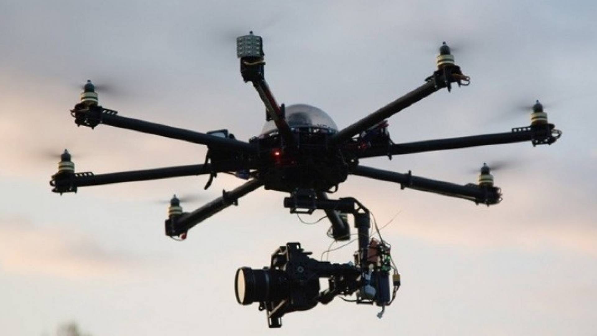 روسيا تختبر طائرة بدون طيار لتنفيذ عمليات حربية في سوريا تعمل بالوقود الهيدروجيني ..فيديو