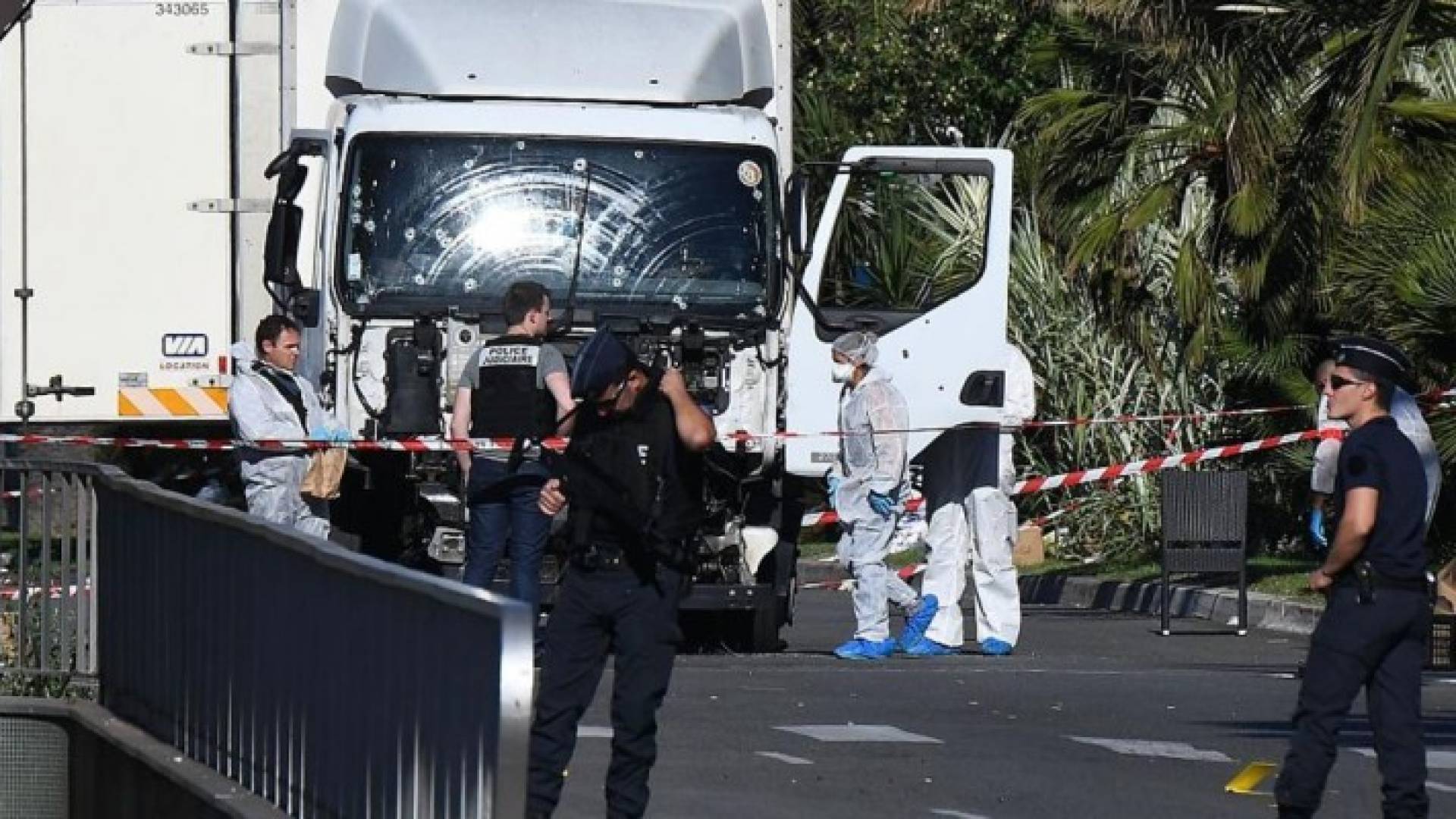 داعش يهدد بتصعيد اعتداءاته على فرنسا