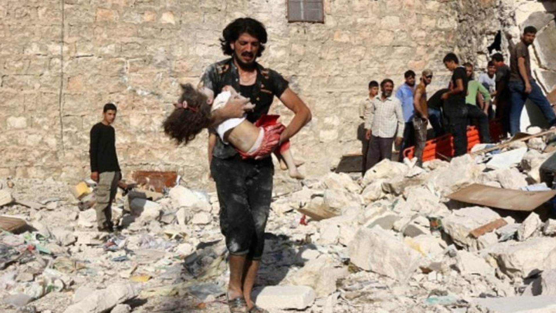 الأمم المتحدة تجدد تحذيرها من كارثة في حلب