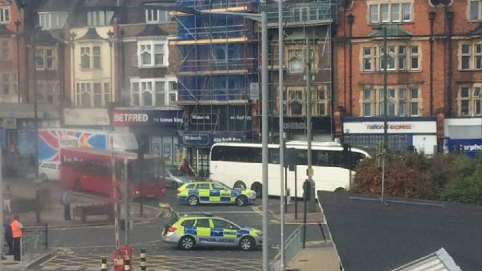 إخلاء محطة مترو أنفاق بسبب إنذار أمني وتفتيش مركبة مشتبه بها في لندن